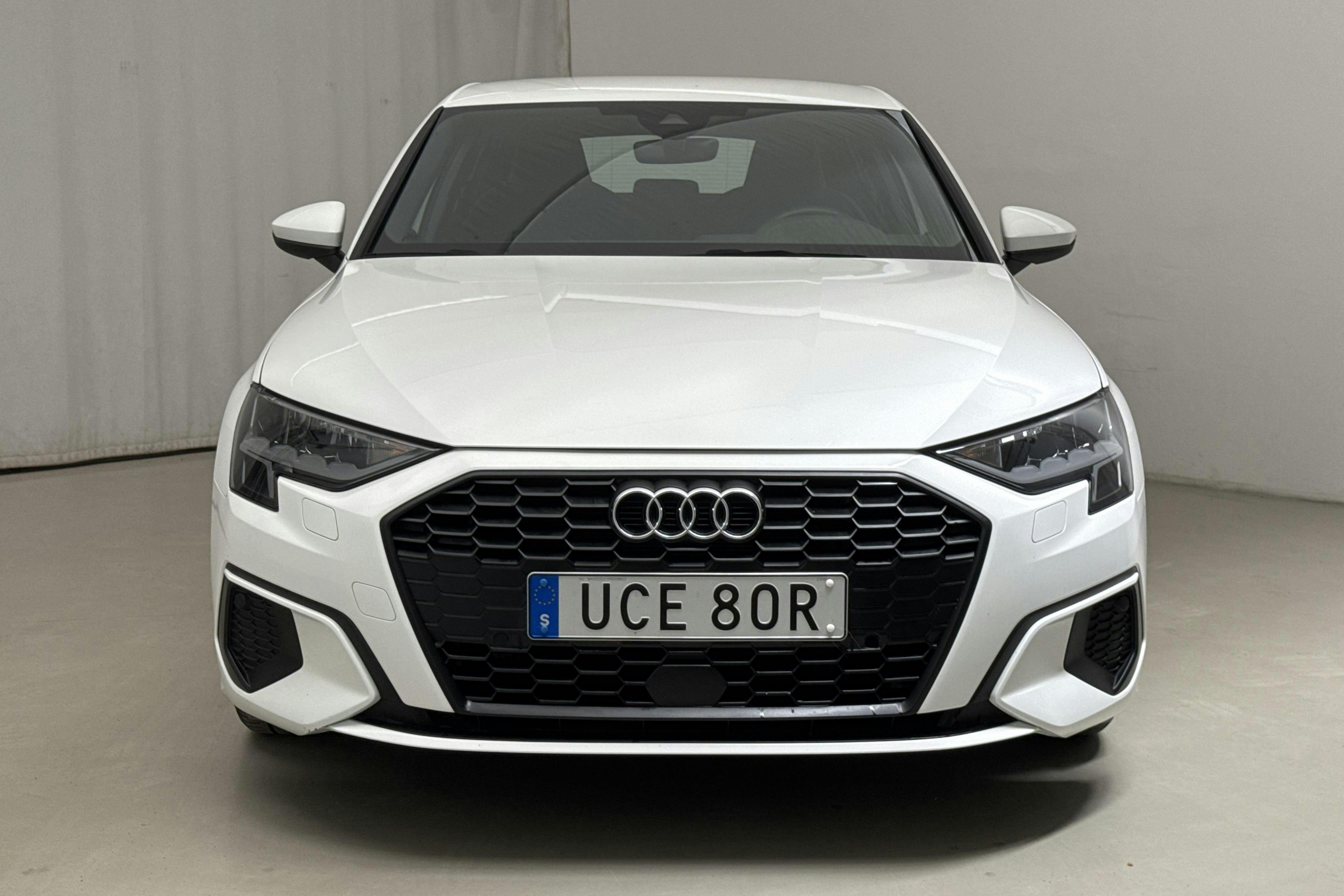 Audi A3 Sportback 35 TFSI (150hk) - 38 400 km - Manual - white - 2023