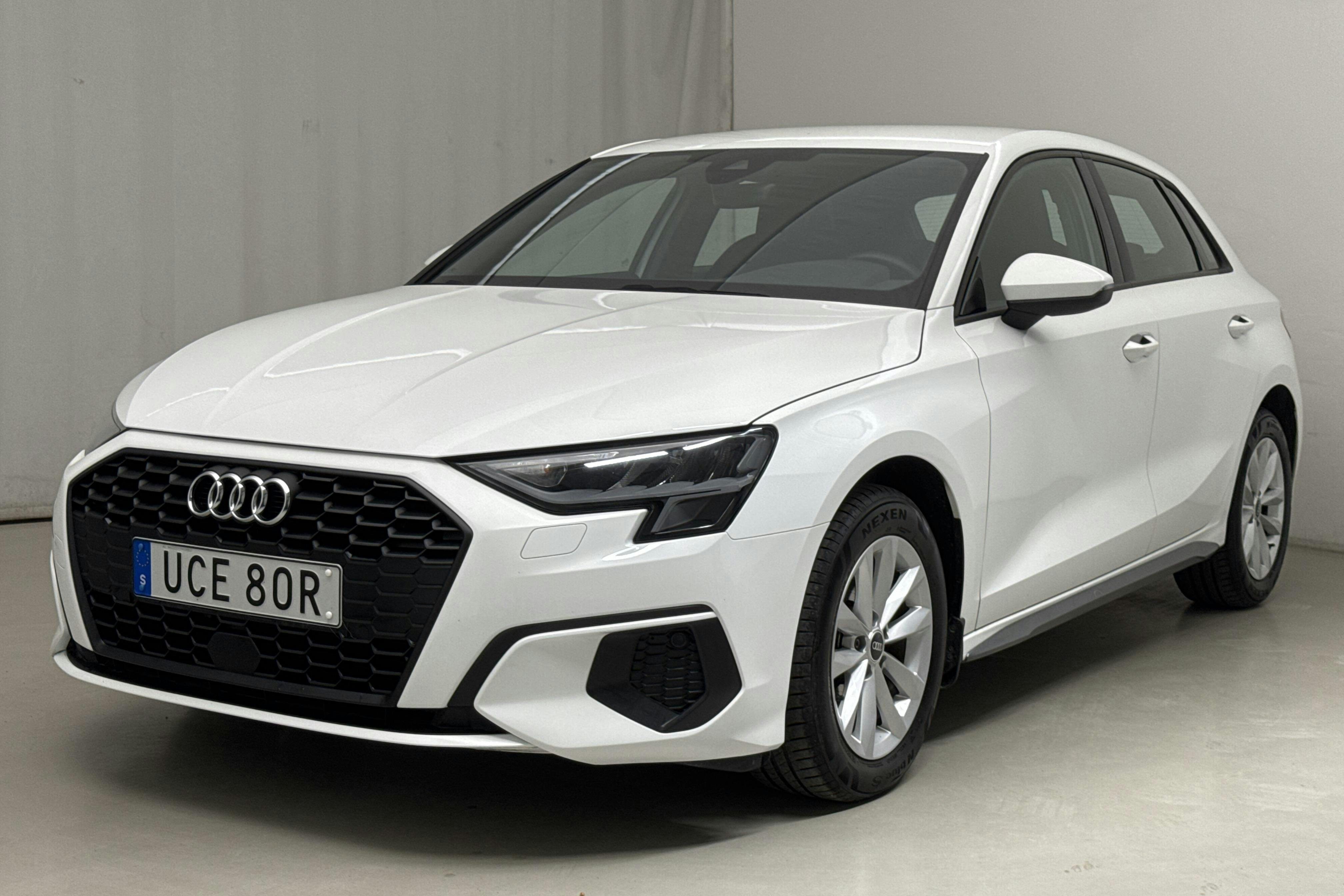 Audi A3 Sportback 35 TFSI (150hk) - 3 840 mil - Manuell - vit - 2023