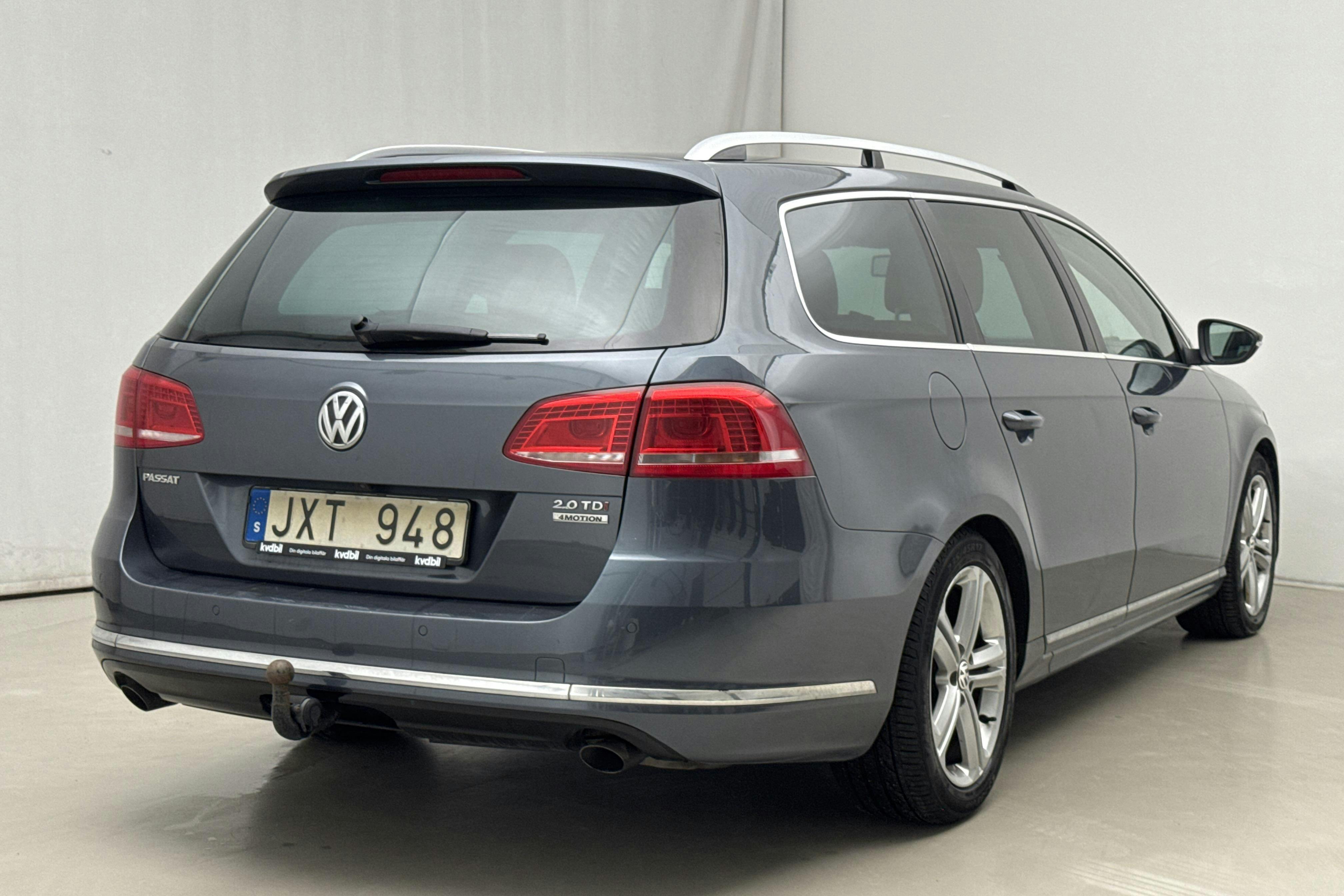 VW Passat 2.0 TDI BlueMotion Technology Variant 4Motion (177hk) - 21 213 mil - Automat - Light Grey - 2013