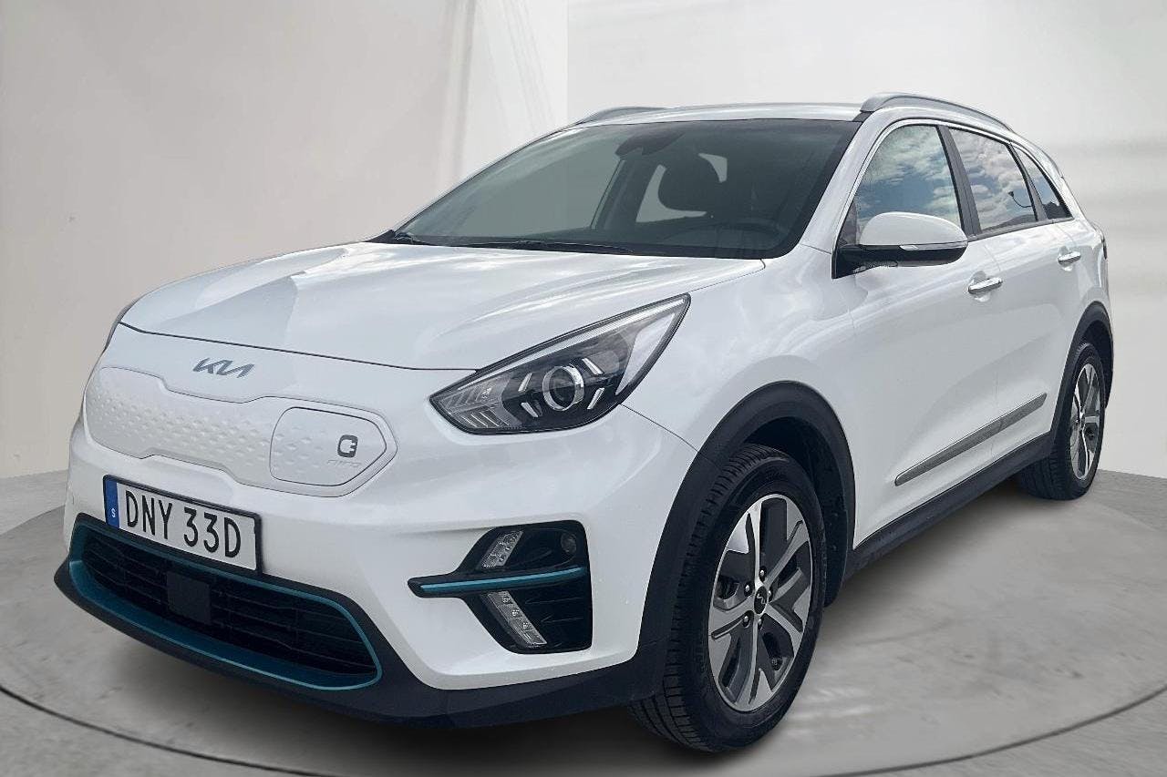KIA e-Niro 64 kWh (204hk) - 2 470 mil - Automat - vit - 2022