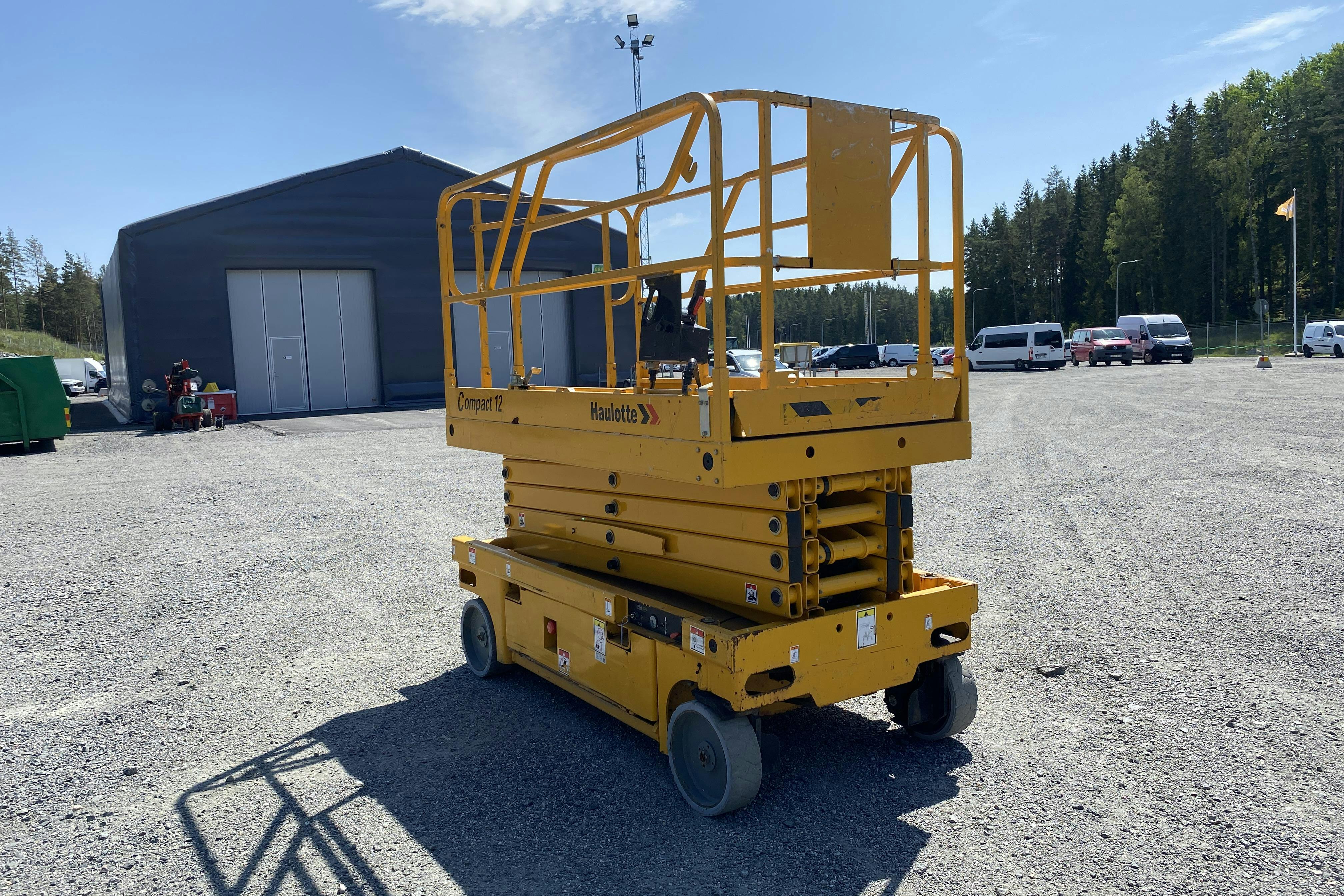 Haulotte Compact 12 - 