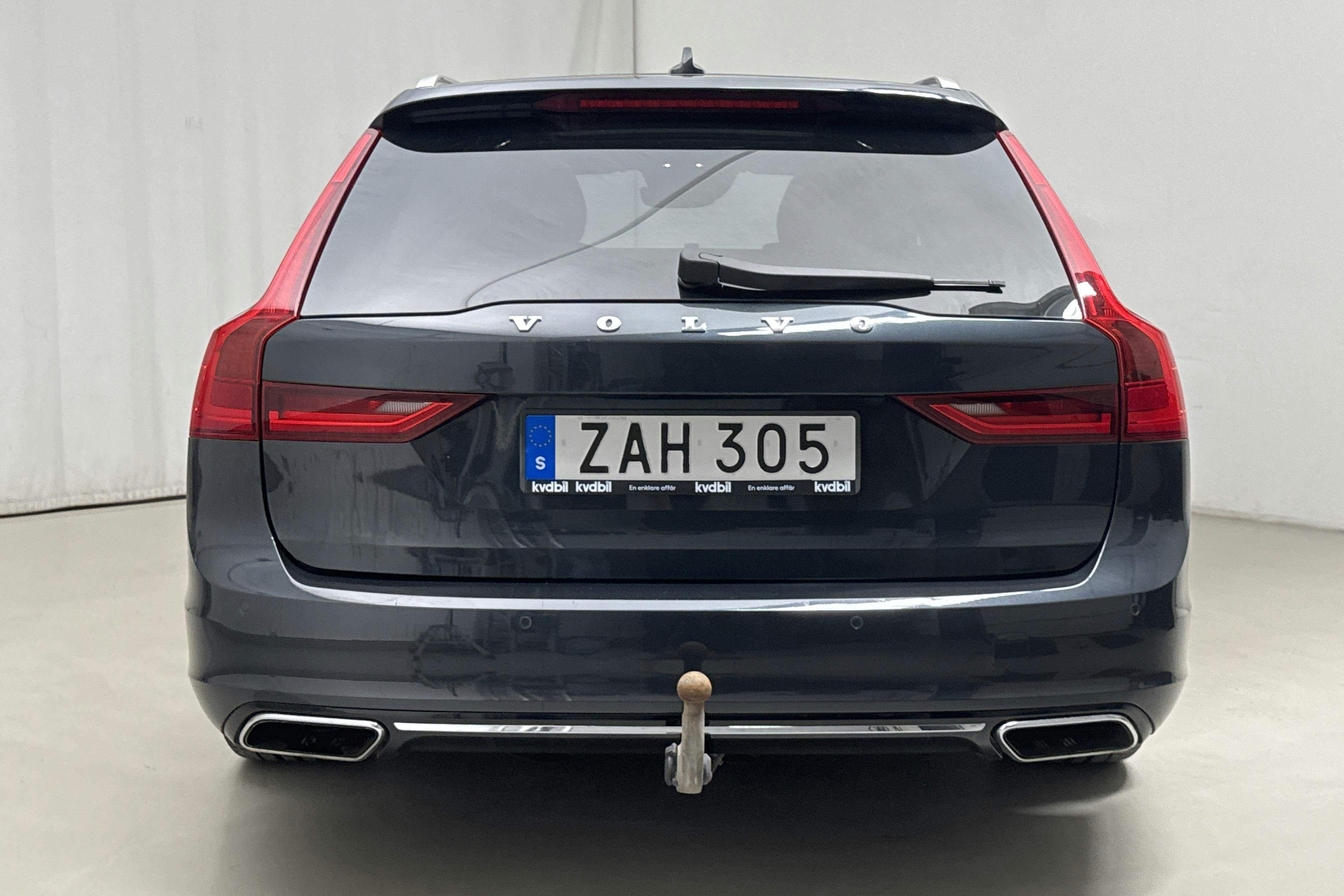 Volvo V90 T6 Awd (310hk) - 16 097 mil - Automat - grå - 2018