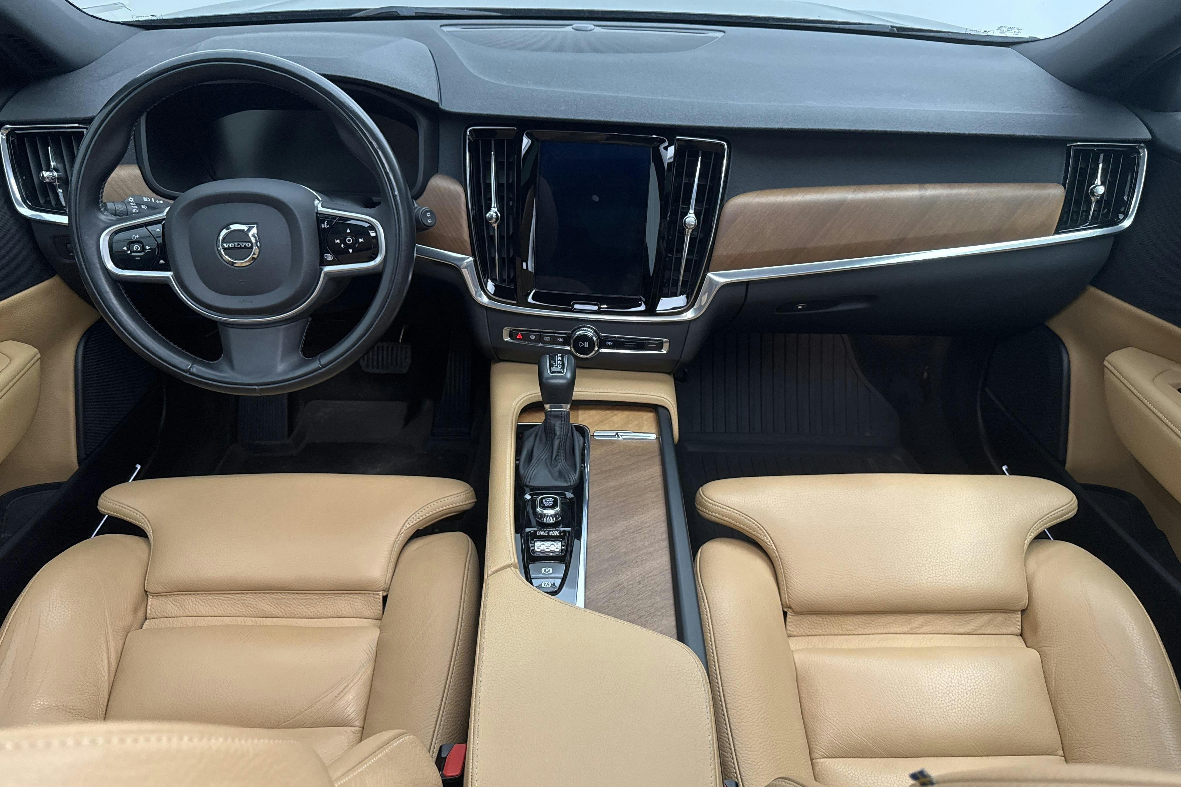 Volvo V90 T6 Awd (310hk) - 16 097 mil - Automat - grå - 2018