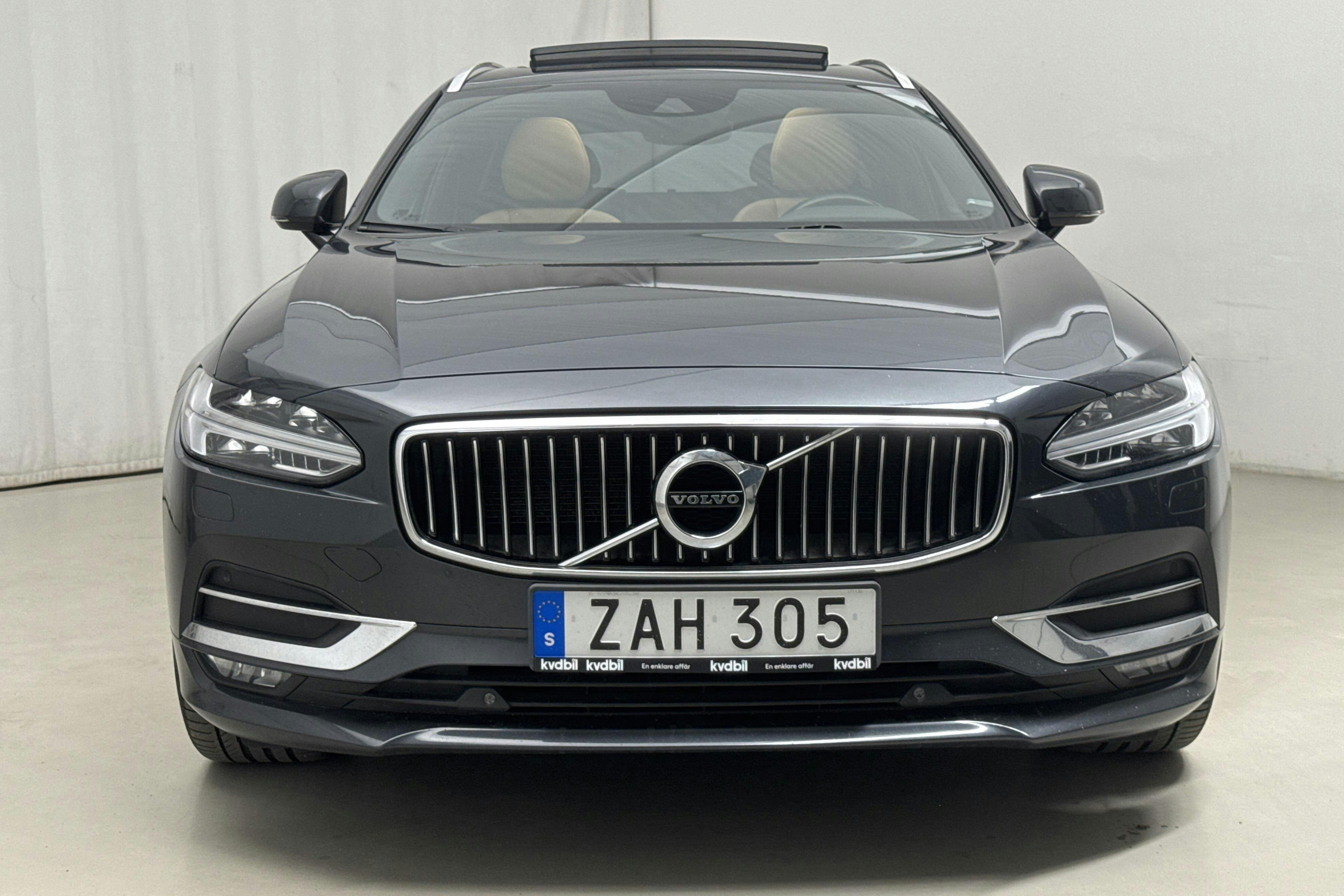 Volvo V90 T6 Awd (310hk) - 16 097 mil - Automat - grå - 2018