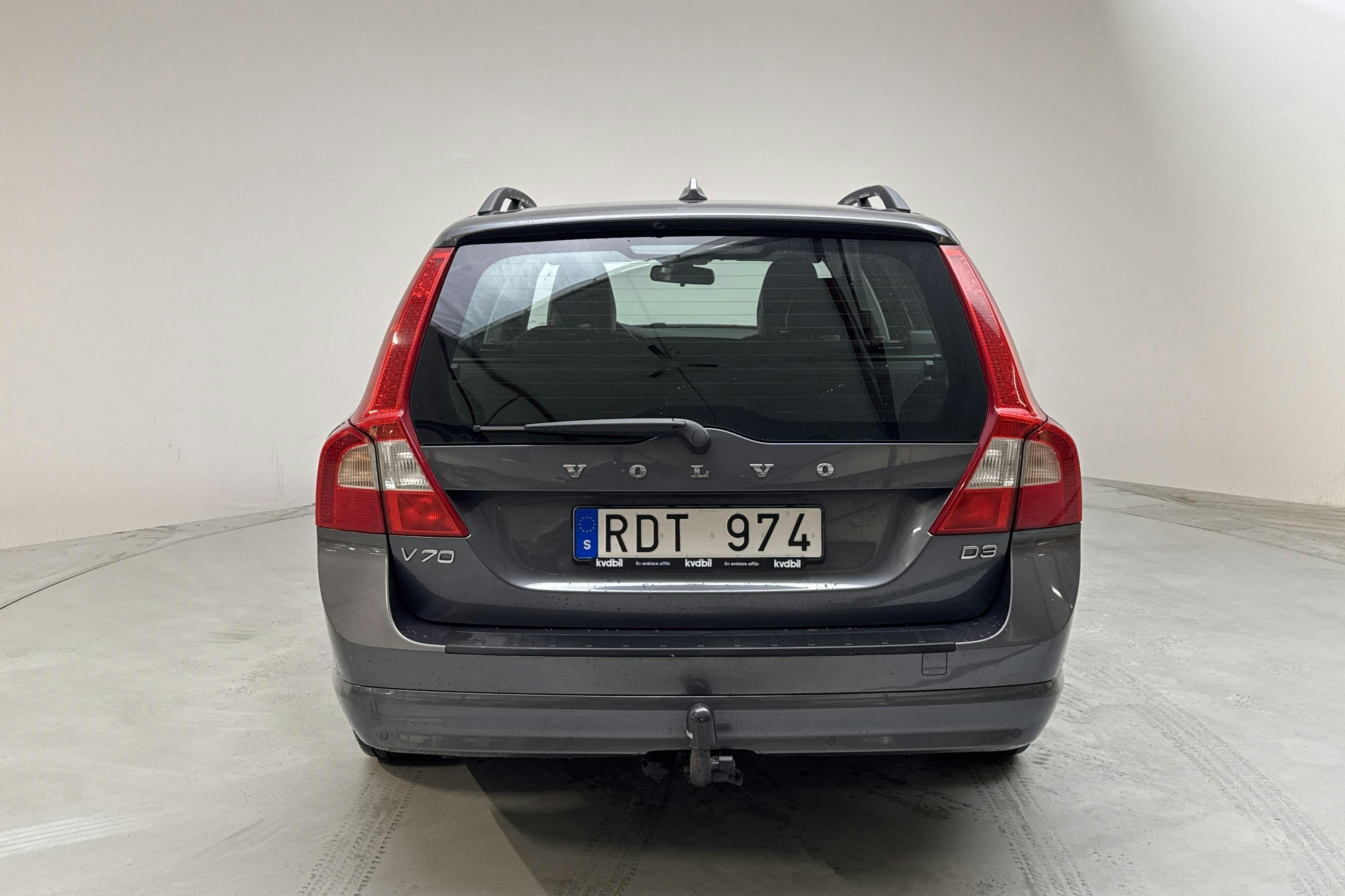 Volvo V70 II D3 (163hk) - 247 390 km - Manual - gray - 2011