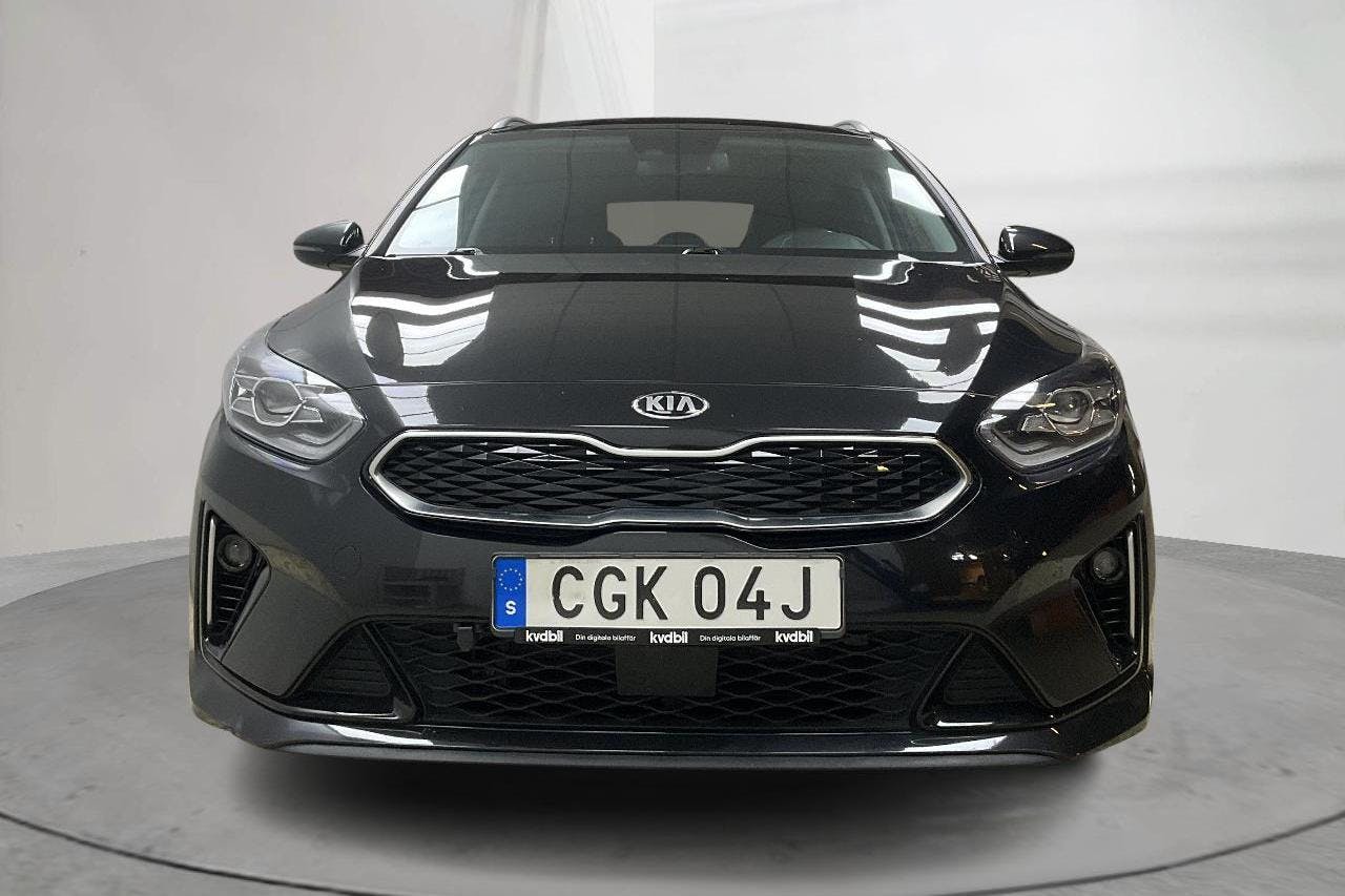 KIA Ceed 1.6 Plug-in Hybrid SW (141hk) - 5 499 mil - Automat - svart - 2020