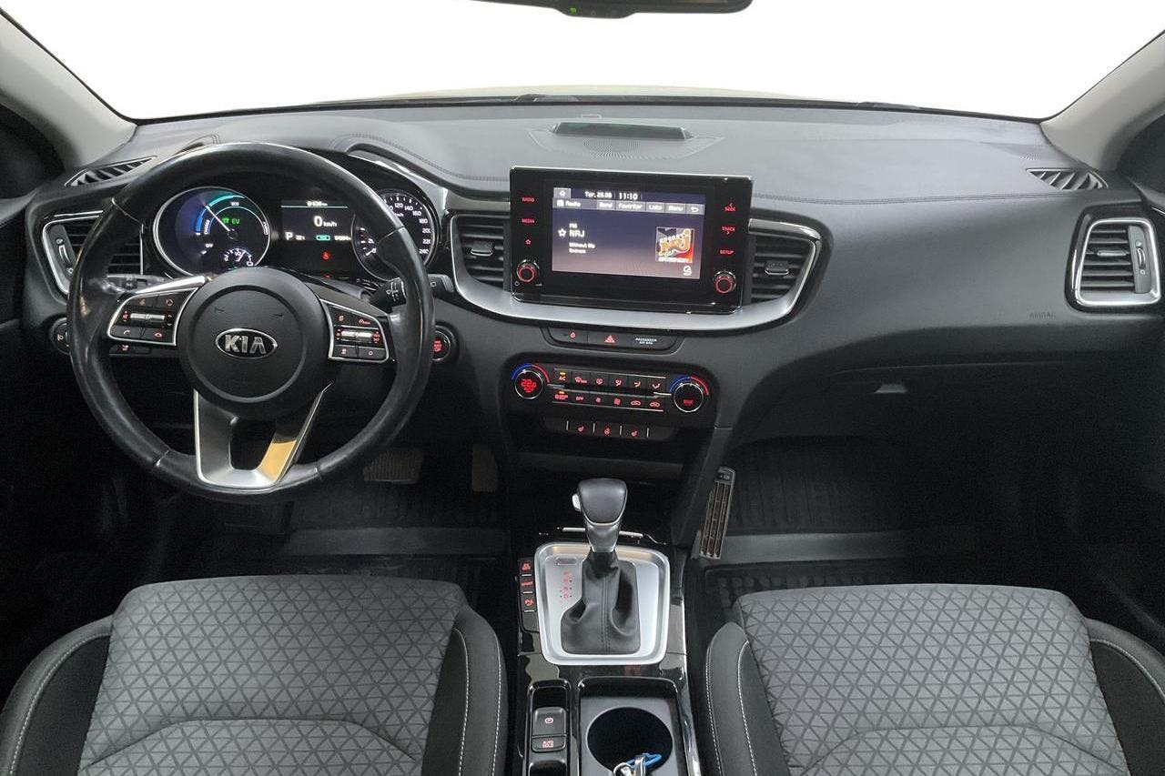 KIA Ceed 1.6 Plug-in Hybrid SW (141hk) - 5 499 mil - Automat - svart - 2020