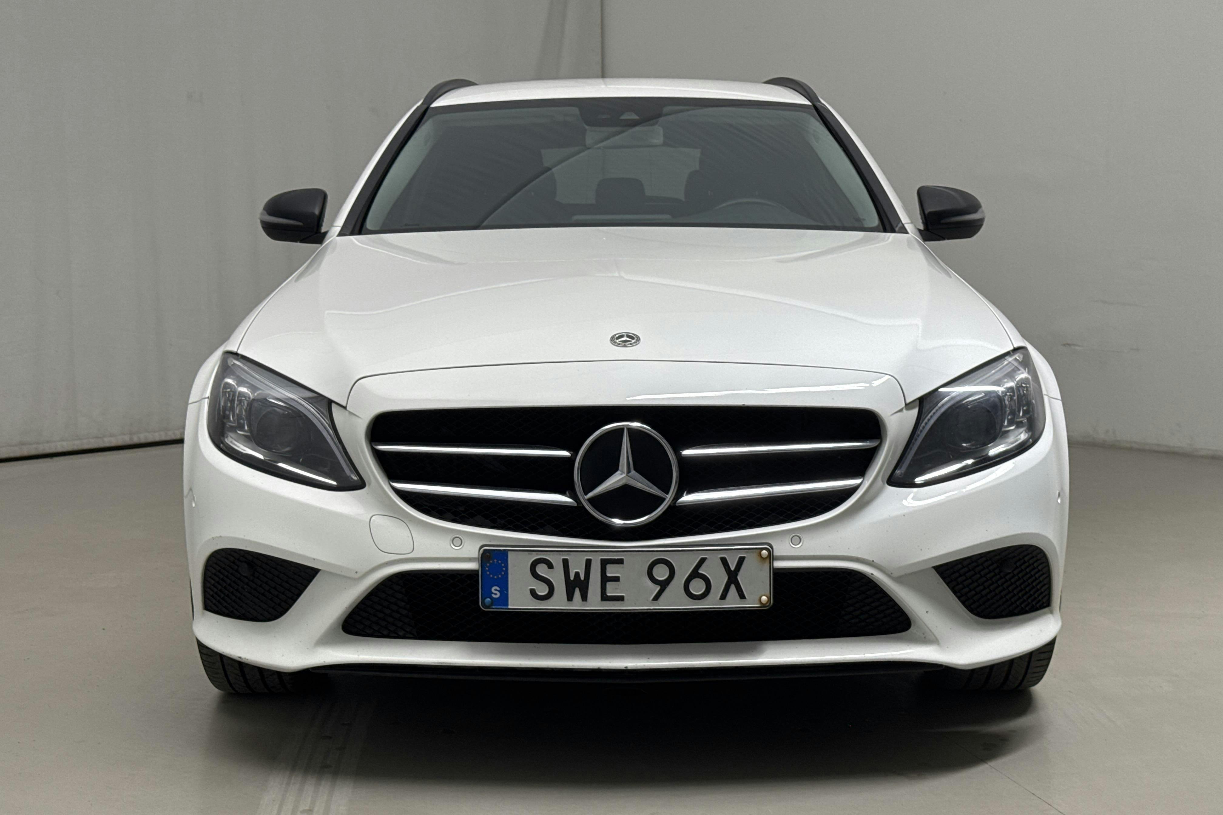 Mercedes C 220 d 4MATIC Kombi S205 (194hk) - 257 600 km - Automaatne - valge - 2019