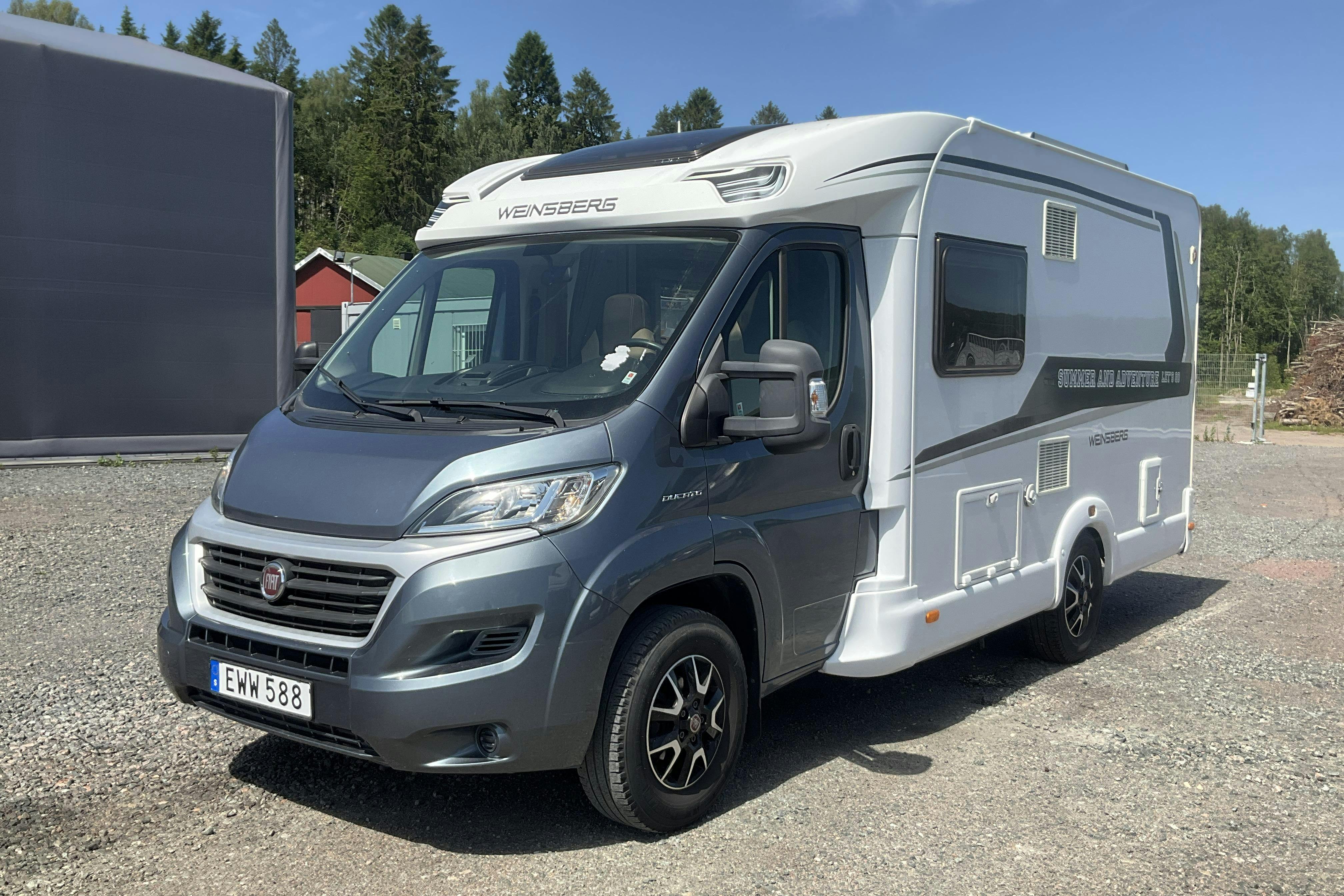 FIAT WEINSBERG CaraLoft 600 Husbil - 7 370 mil - Manuell - grå - 2016