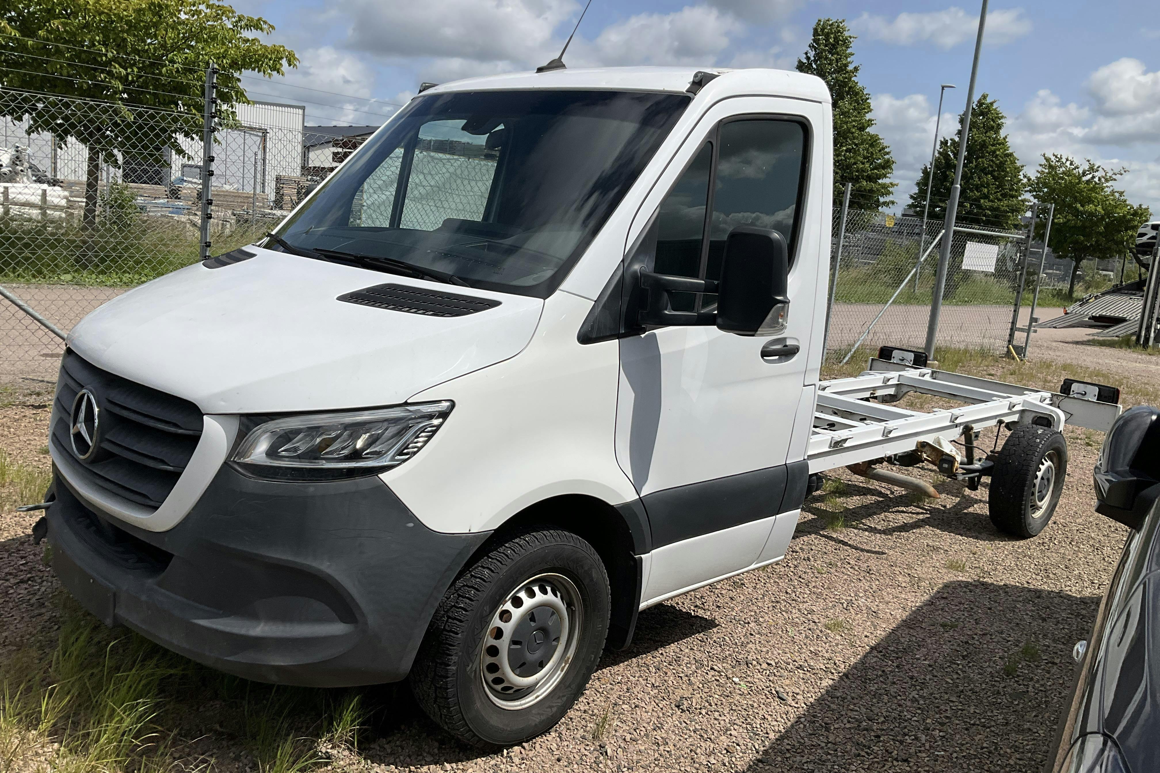 Presentation photo 1 of 10: Mercedes Sprinter 316 CDI Chassi RWD (163hk) - 155 040 km - Automatic - white - 2019