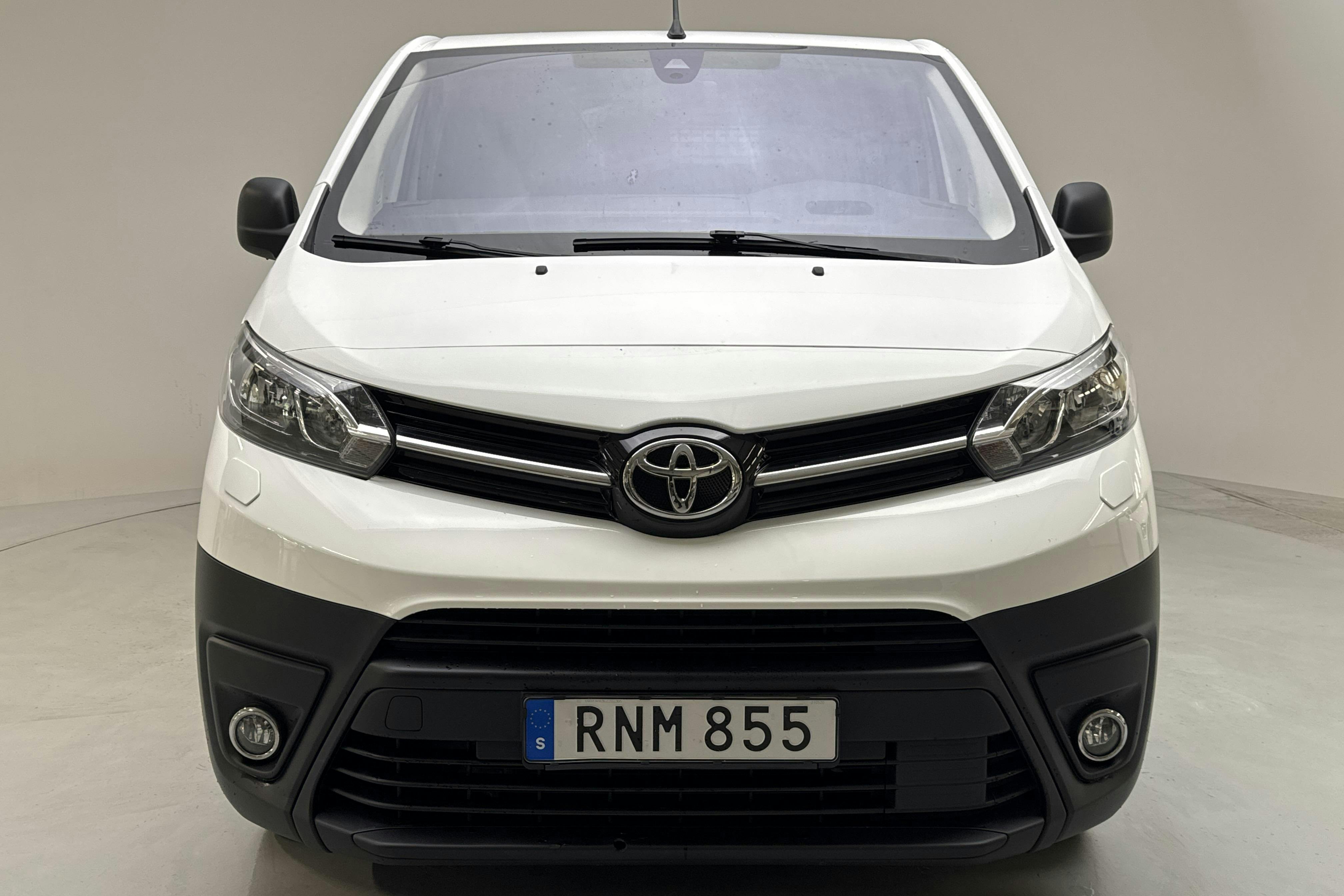 Toyota PROACE 2.0D (120hk) - 5 831 mil - Automat - vit - 2021
