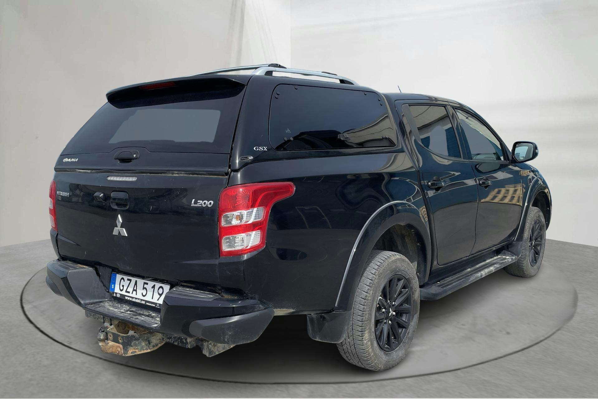 Mitsubishi L200 2.4 DI-D (181hk) - 19 314 mil - Automat - svart - 2018