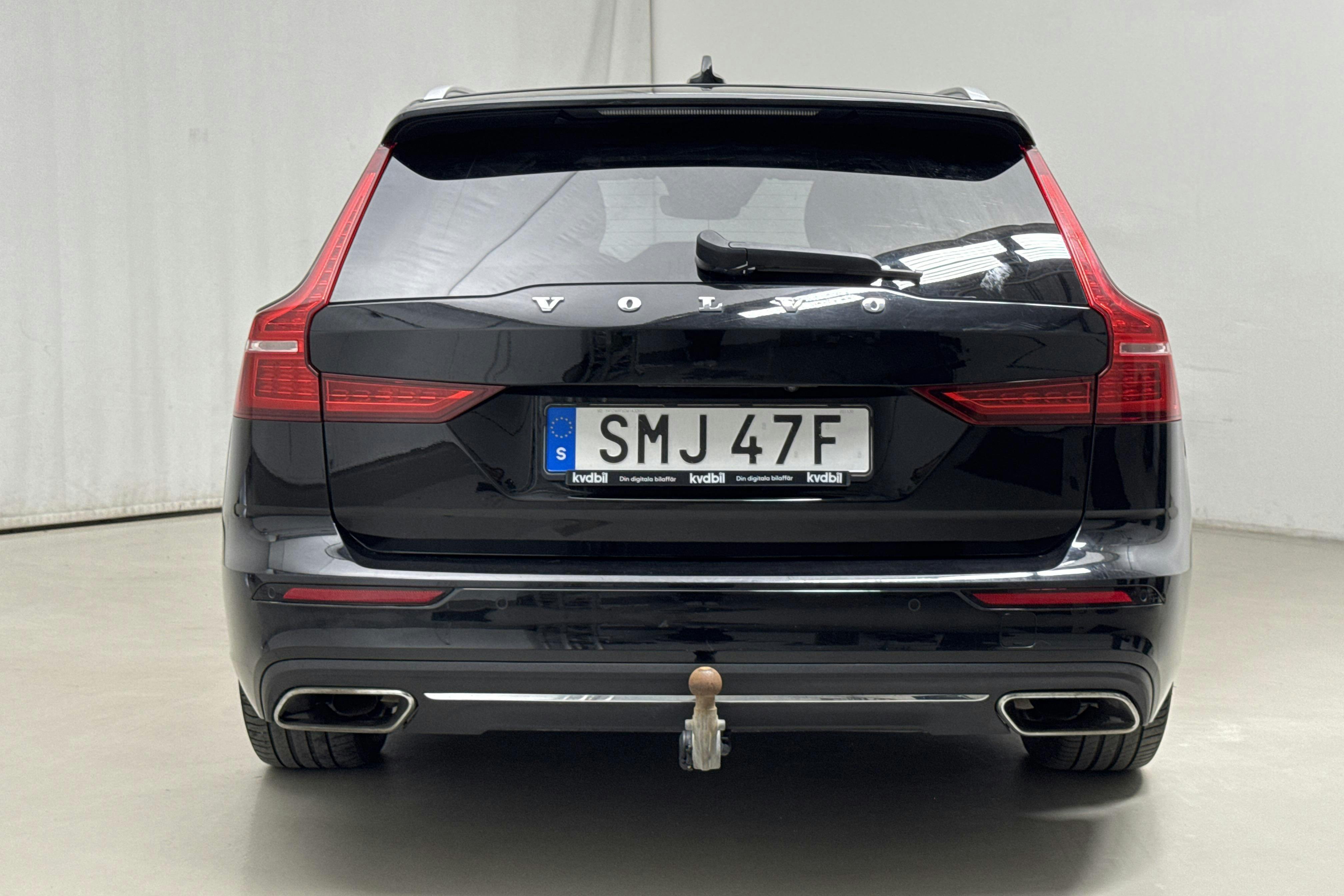 Volvo V60 T6 AWD Twin Engine (340hk) - 102 640 km - Automaatne - must - 2021