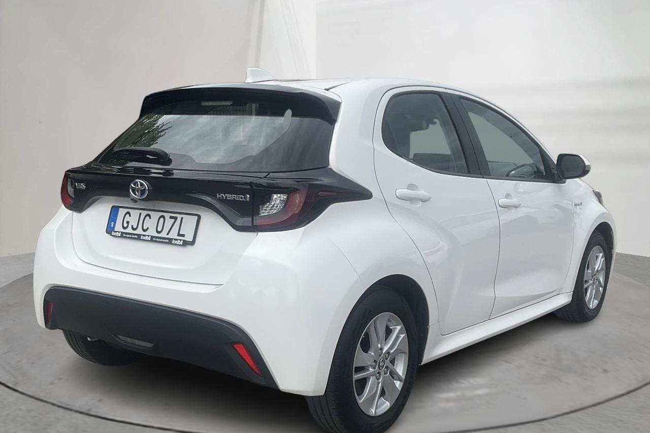 Toyota Yaris 1.5 Hybrid 5dr (116hk) - 80 610 km - Automatic - white - 2021