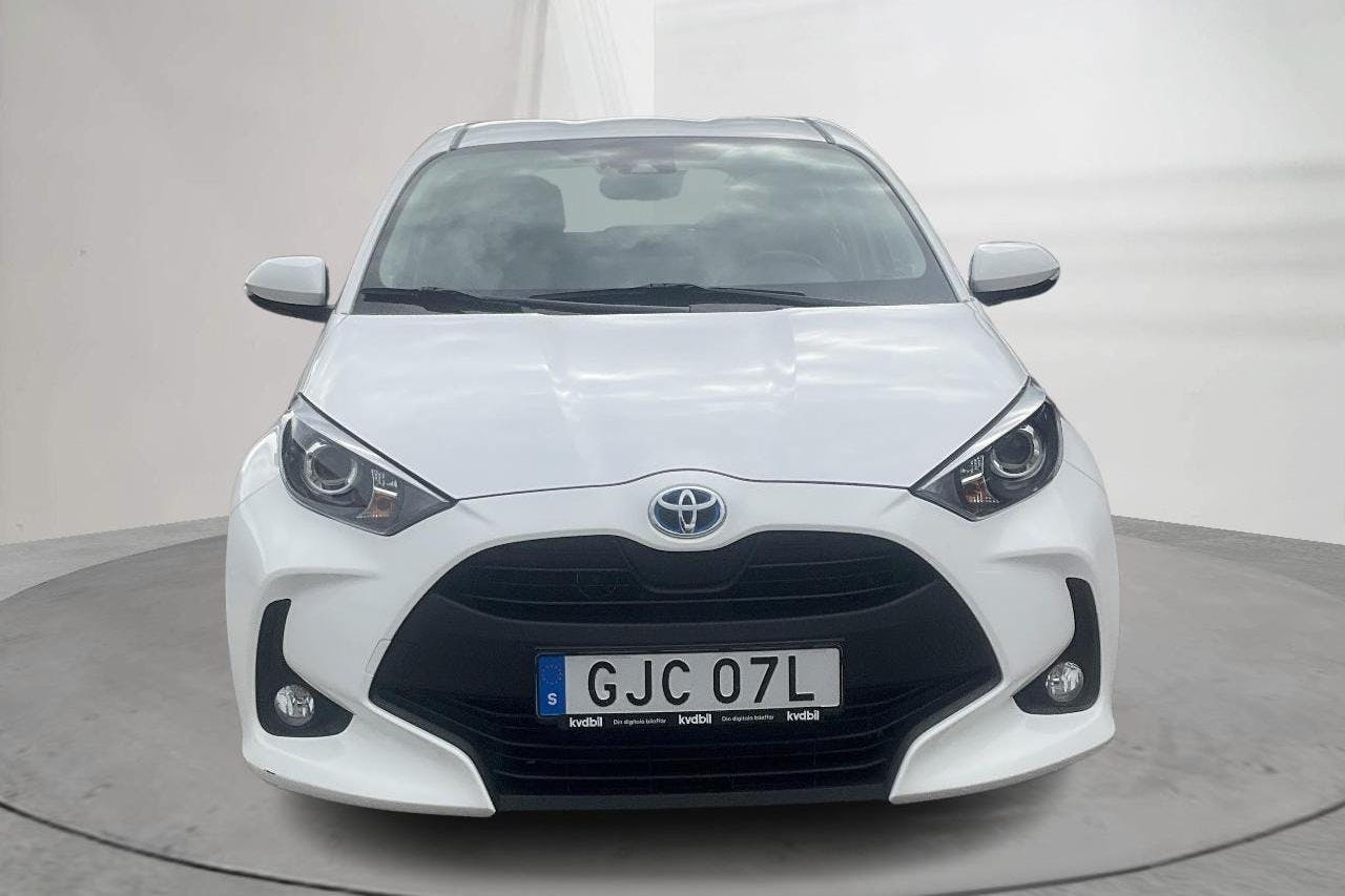 Toyota Yaris 1.5 Hybrid 5dr (116hk) - 80 610 km - Automatic - white - 2021