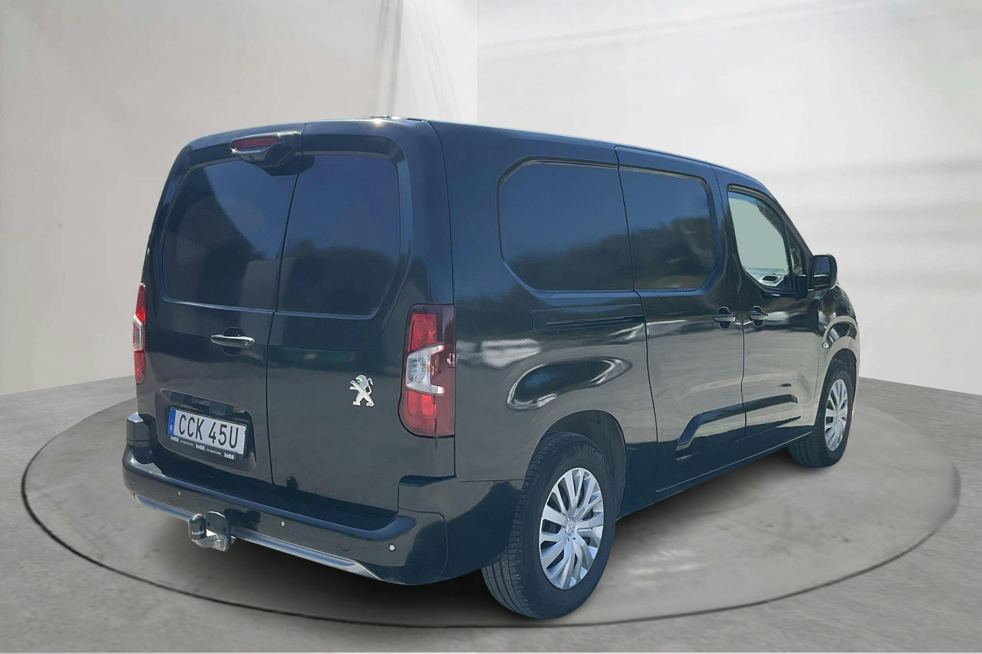 Peugeot e-Partner 50 kWh (136hk) - 17 980 km - Automaatne - hall - 2021
