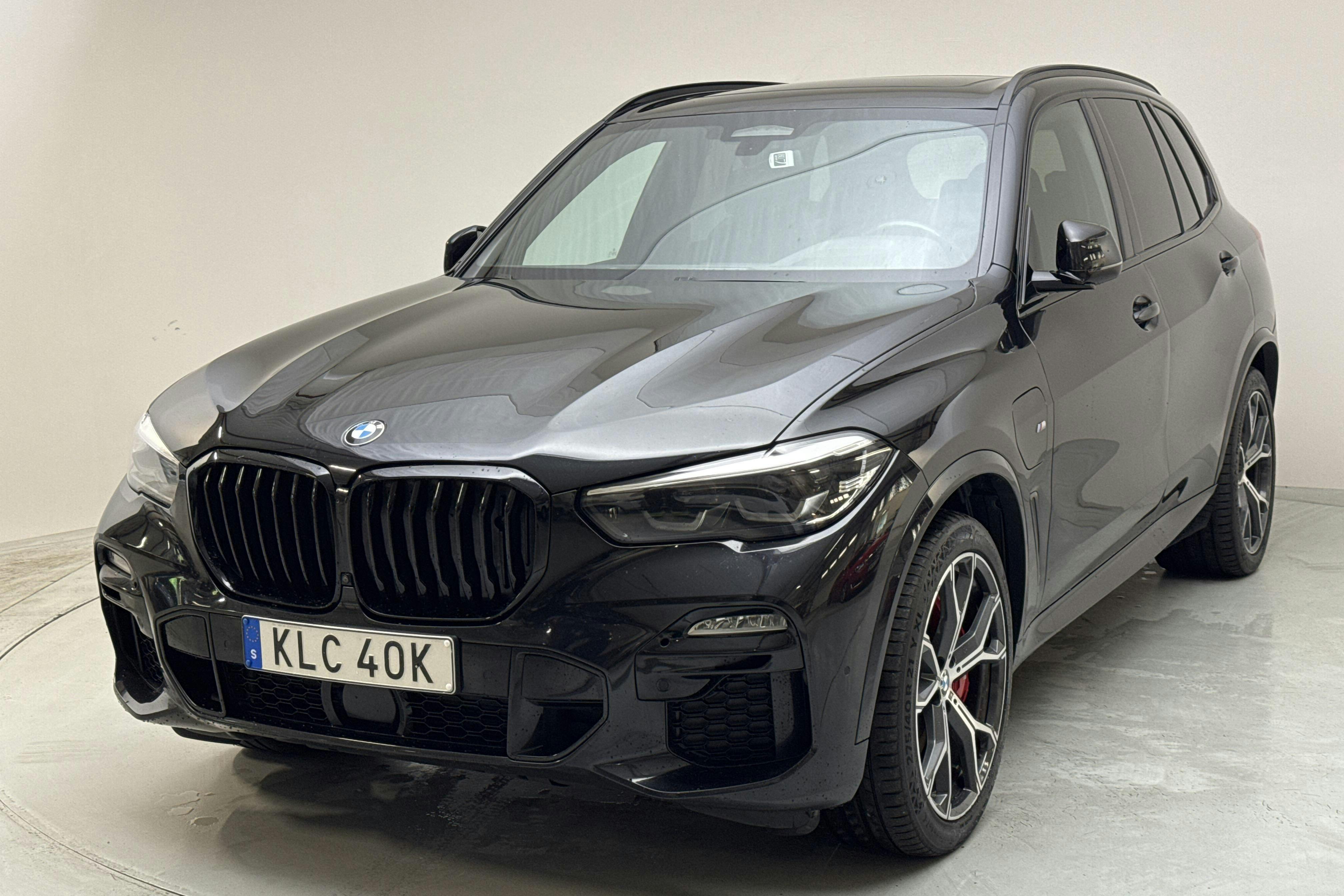 BMW X5 xDrive45e, G05 (394hk) - 18 405 mil - Automat - svart - 2021