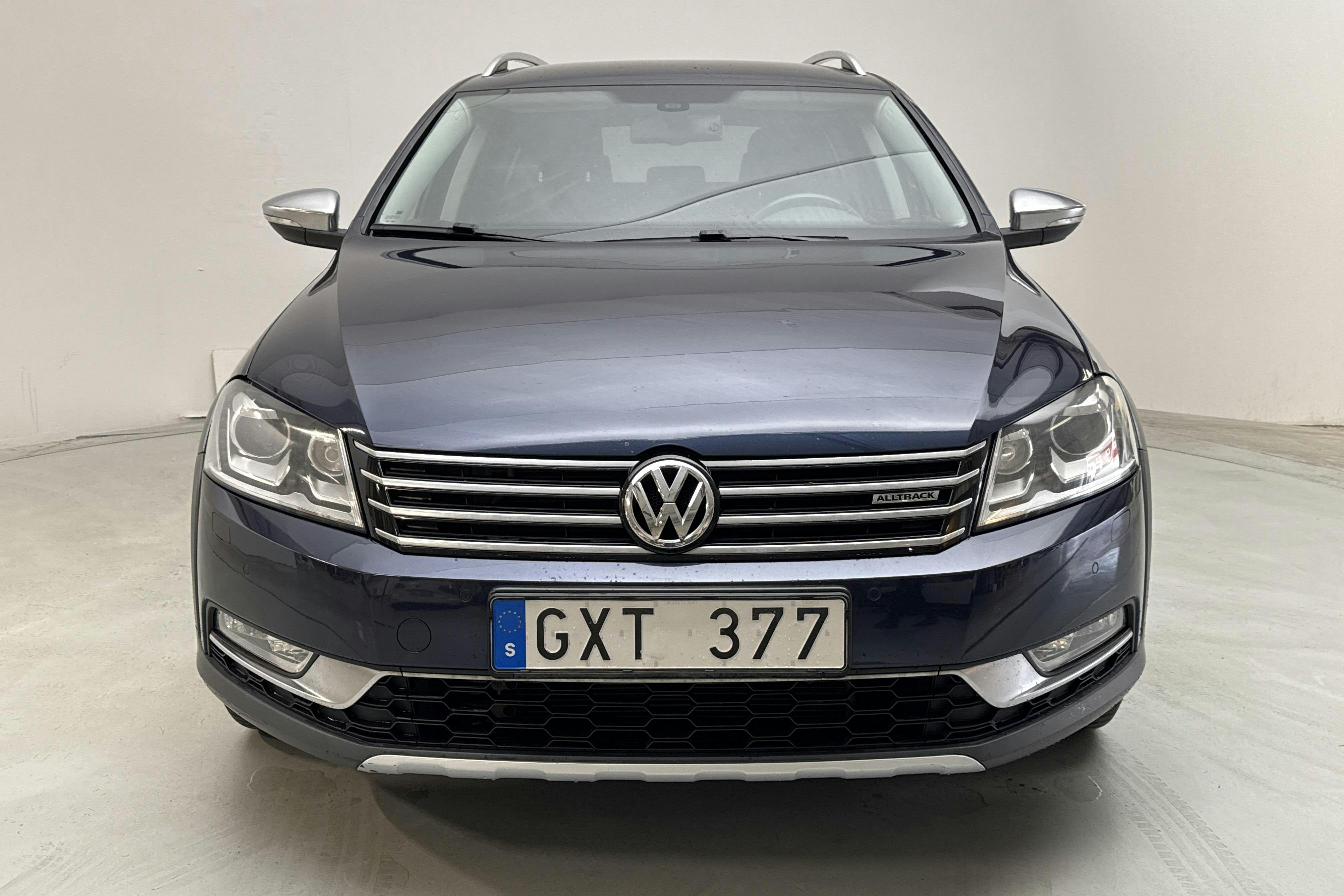 VW Passat Alltrack 2.0 TDI BlueMotion Technology 4Motion (177hk) - 148 060 km - Automaatne - Dark Blue - 2013