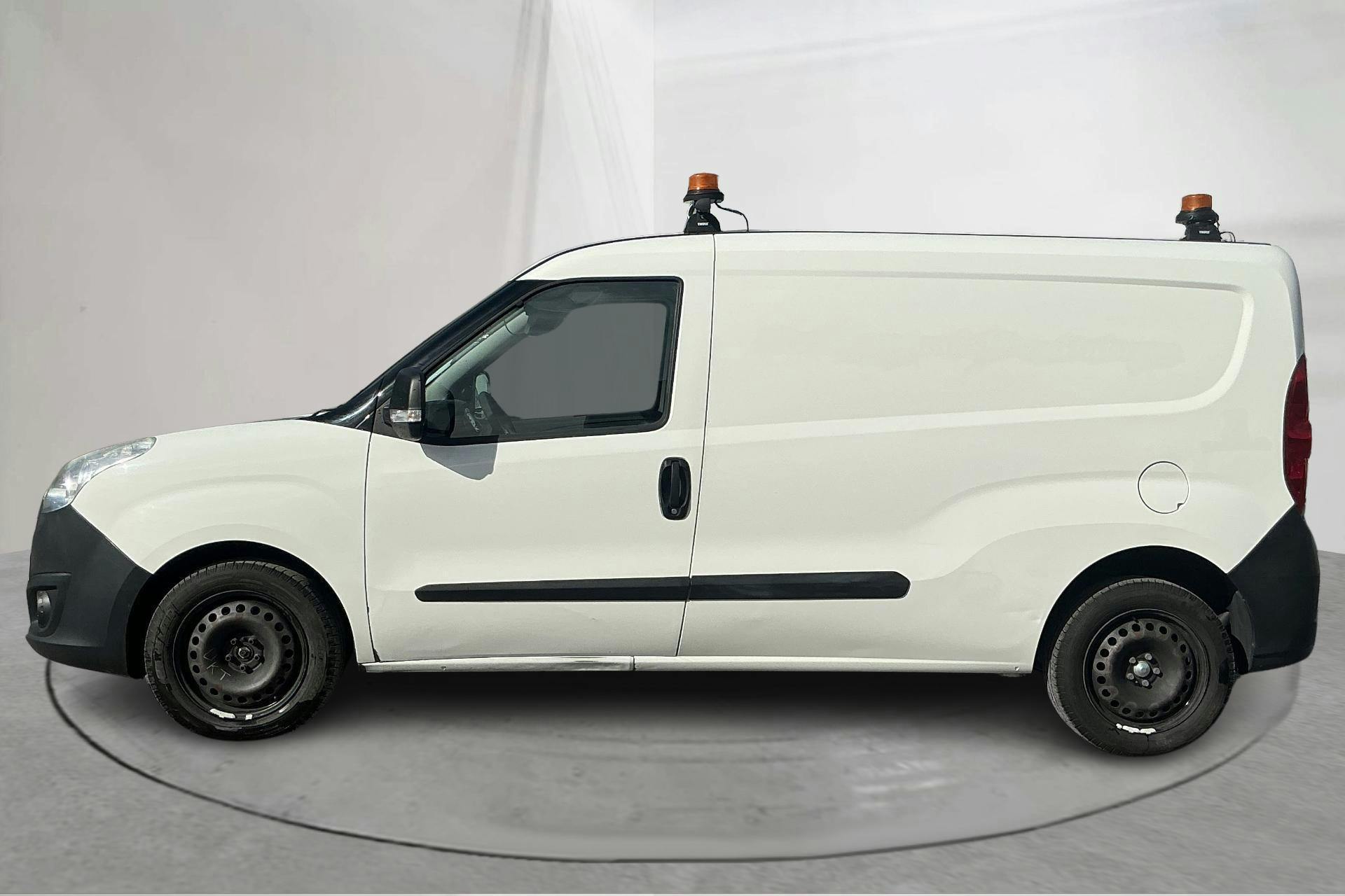 Presentation photo 2 of 15: Opel Combo 1.4 CNG Skåp (120hk) - 120 520 km - Manual - white - 2015