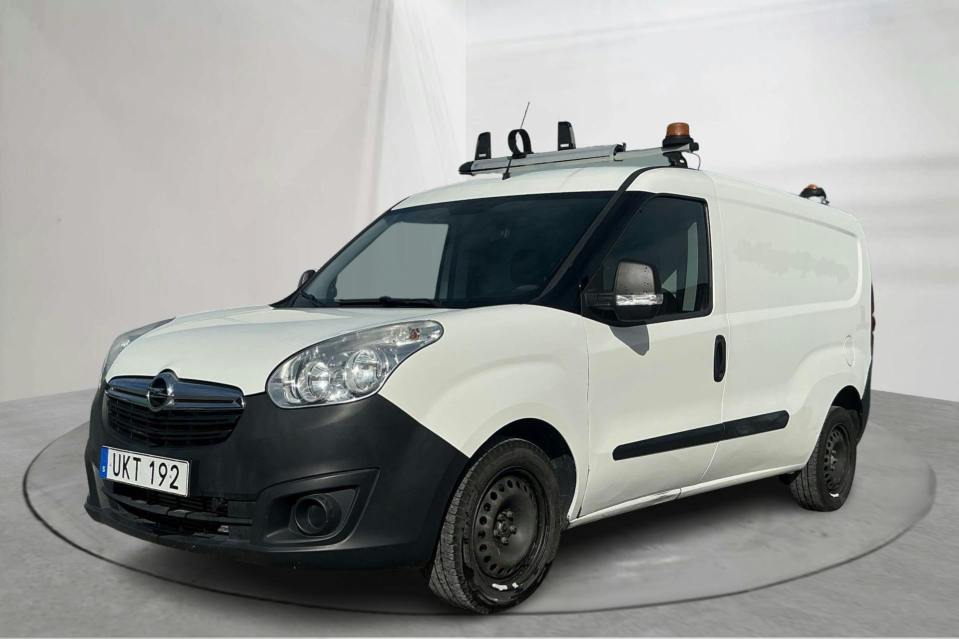 Presentation photo 1 of 15: Opel Combo 1.4 CNG Skåp (120hk) - 120 520 km - Manual - white - 2015
