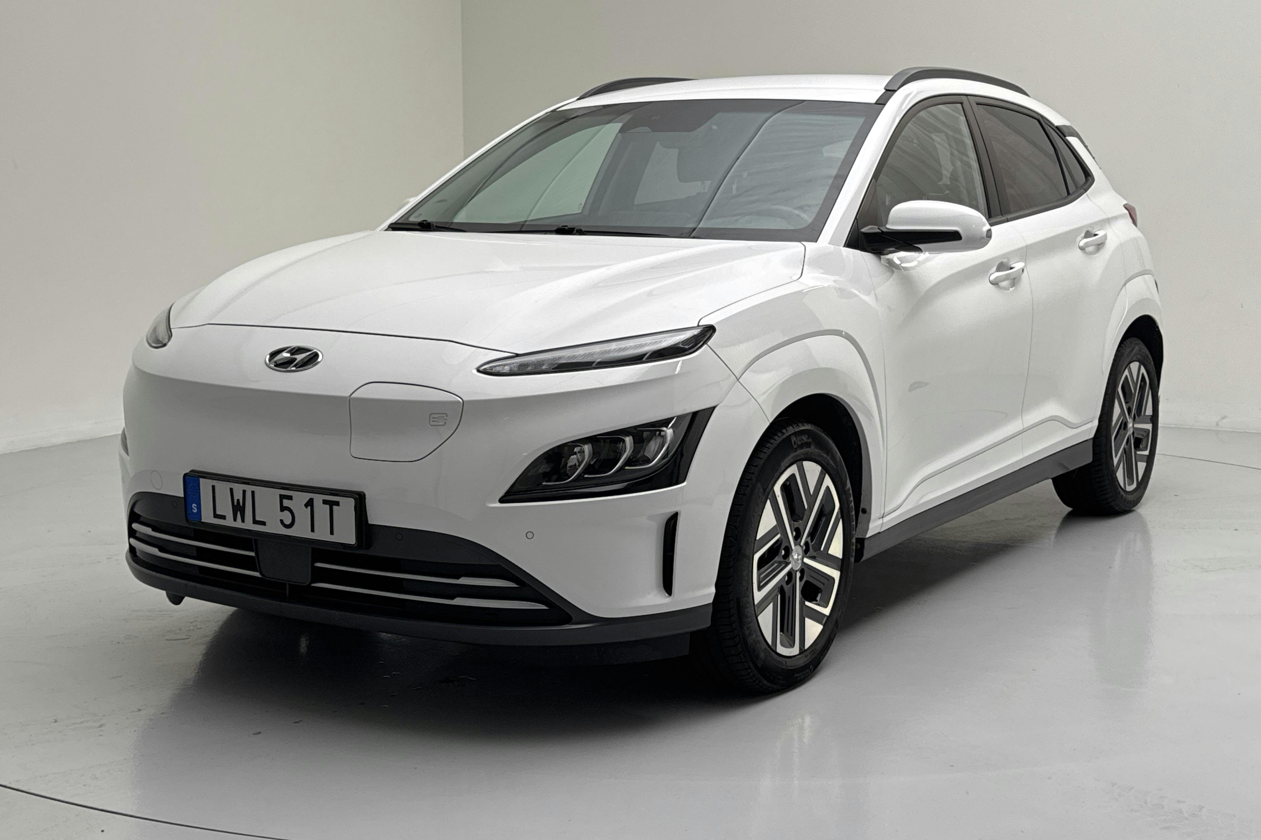 Hyundai Kona Electric 64kWh (204hk) - 57 970 km - Automatic - white - 2021