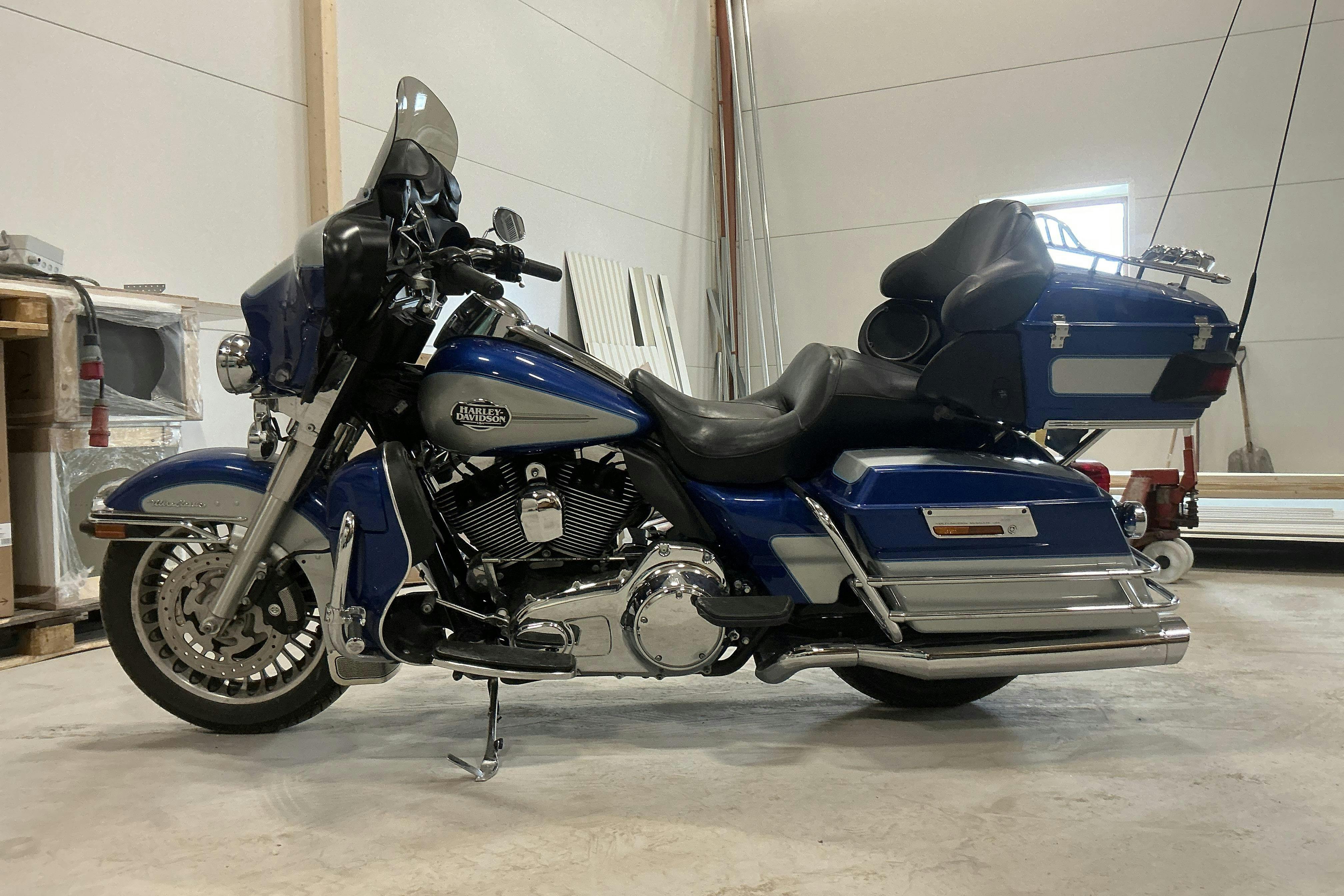 Esitlusfoto 2 aadressil 17: HARLEY-DAVIDSON FLHTCU Electra Glide Ultra Classic Motorcykel - 79 950 km - Käsitsi - 2010