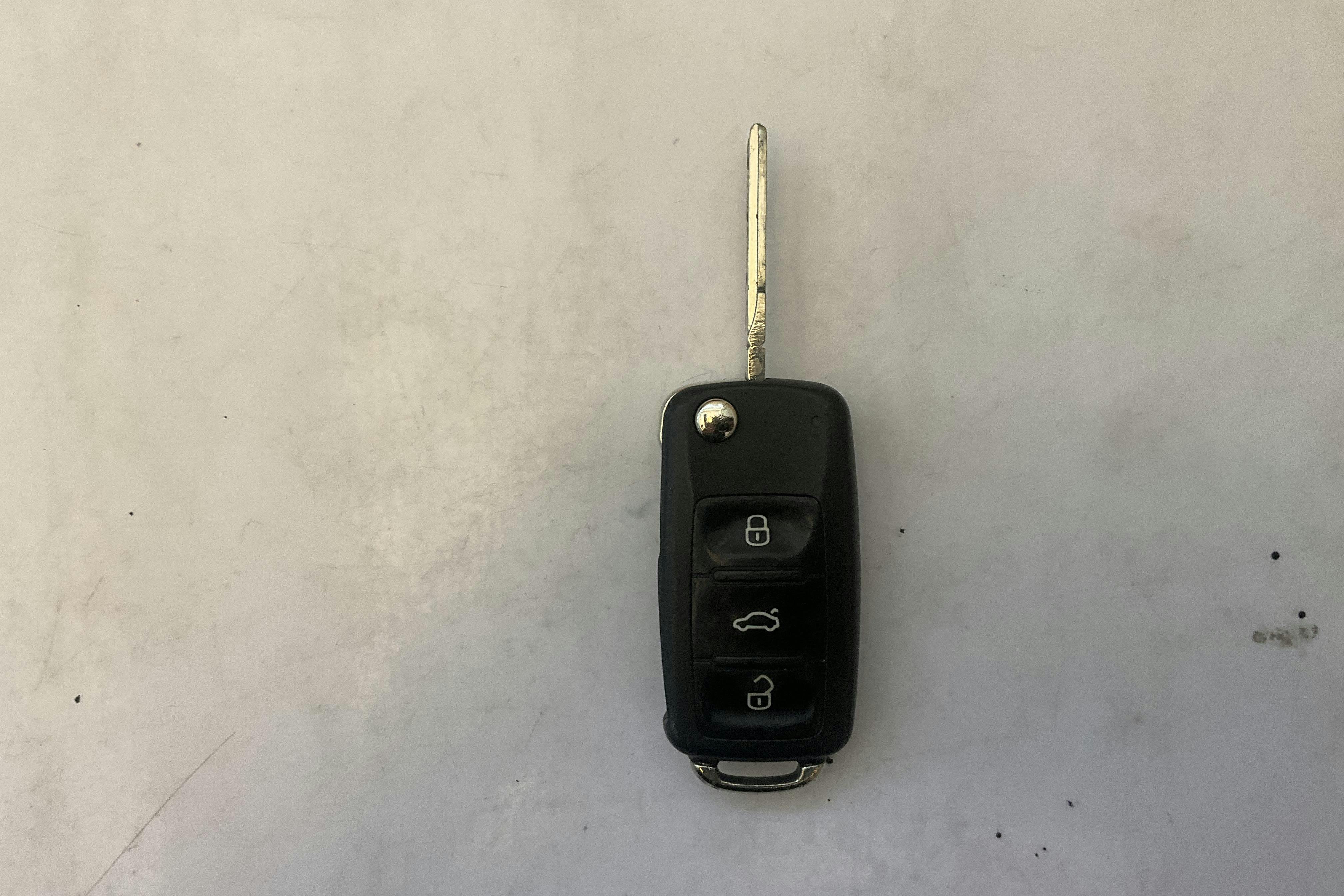 Esitlusfoto 12 aadressil 12: VW Caddy Life 1.4 TGI (110hk) - 118 420 km - Automaatne - valge - 2018