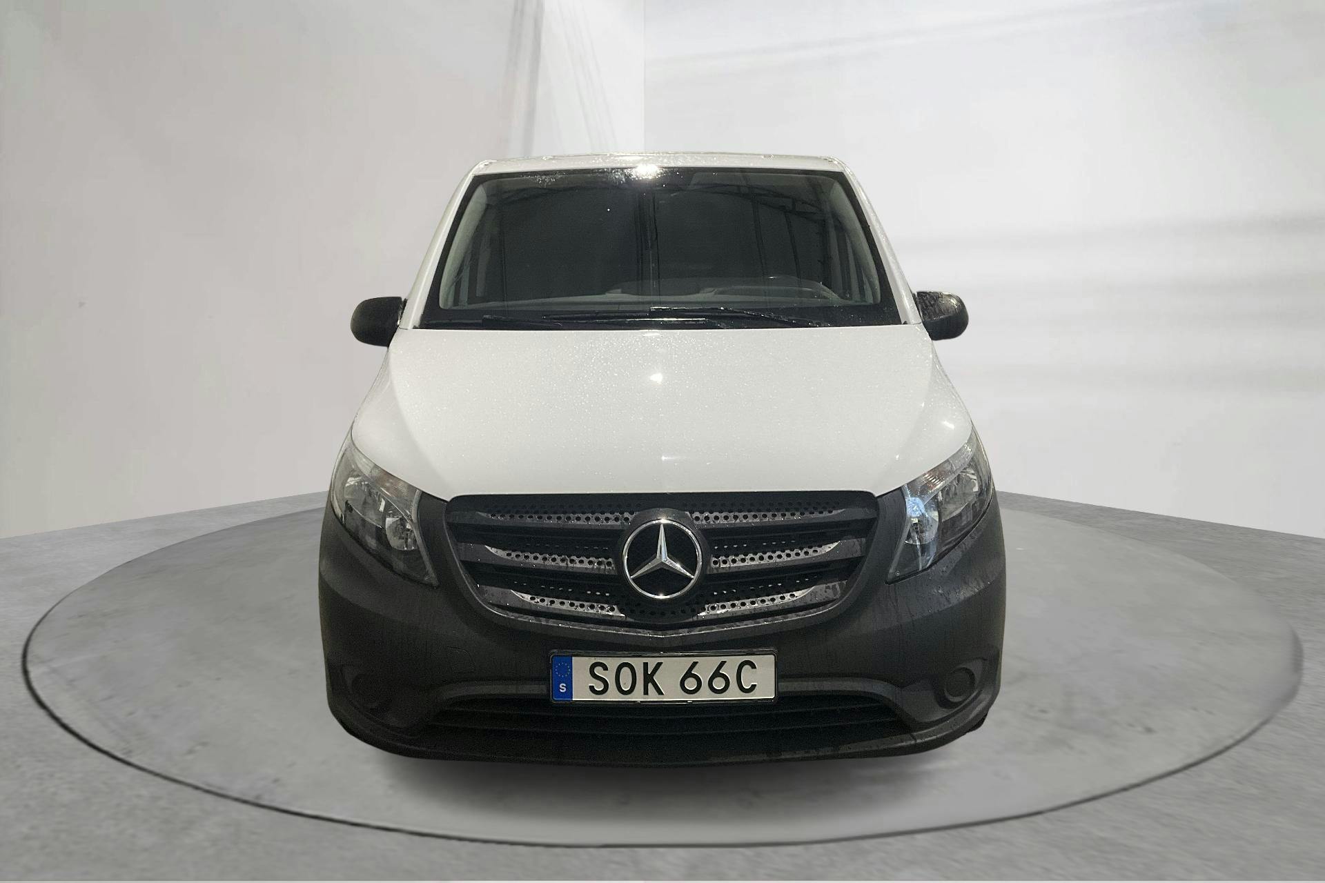 Mercedes eVito Skåp 40 kWh W640 (116hk) - 19 650 km - Automatic - white - 2021