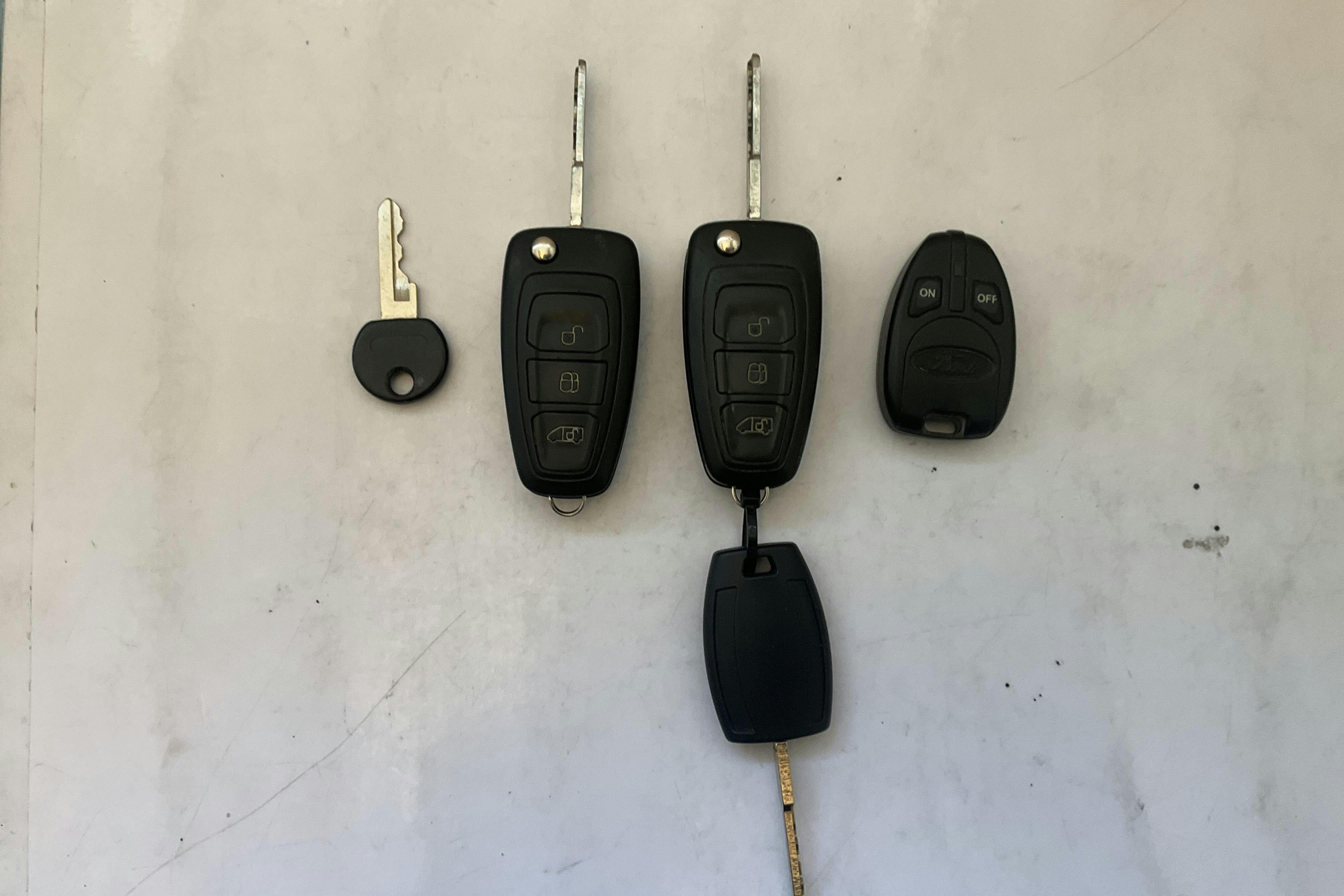 Esitlusfoto 11 aadressil 11: Ford Transit Custom 280 (105hk) - 95 880 km - Käsitsi - valge - 2018