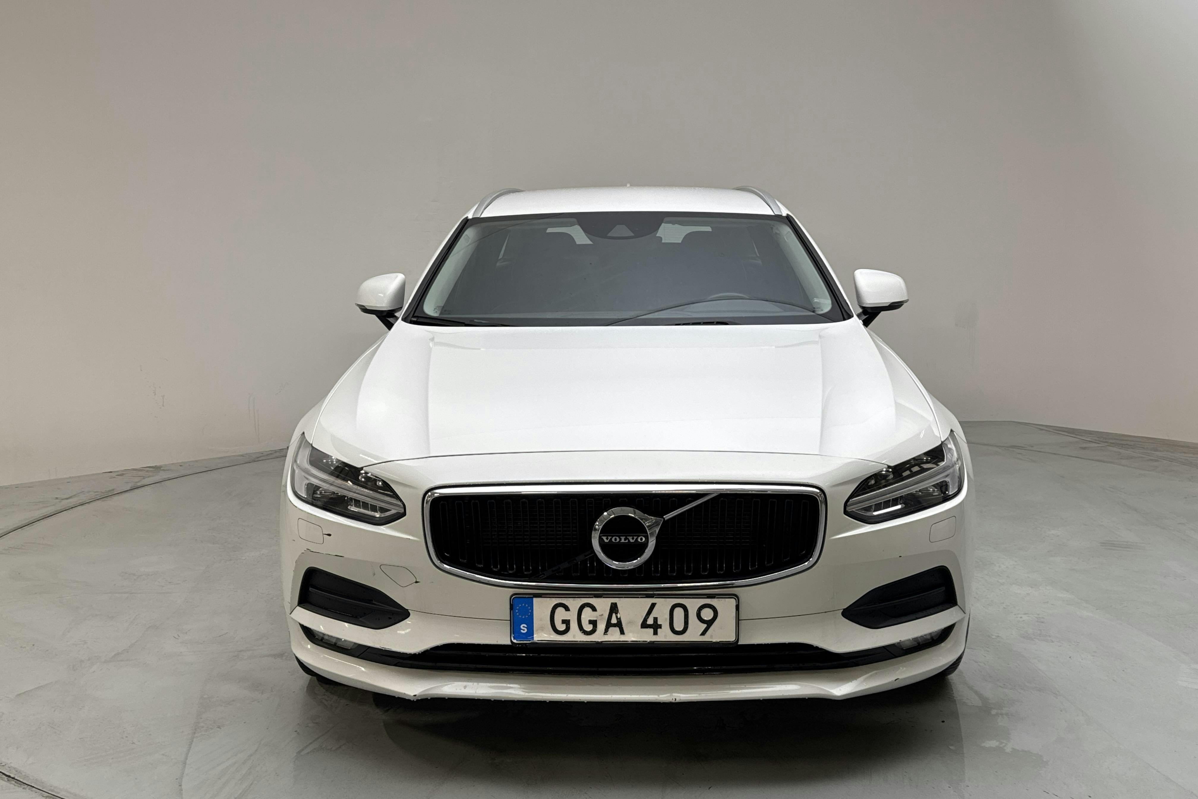 Volvo V90 T4 (190hk) - 203 760 km - Automaatne - valge - 2018