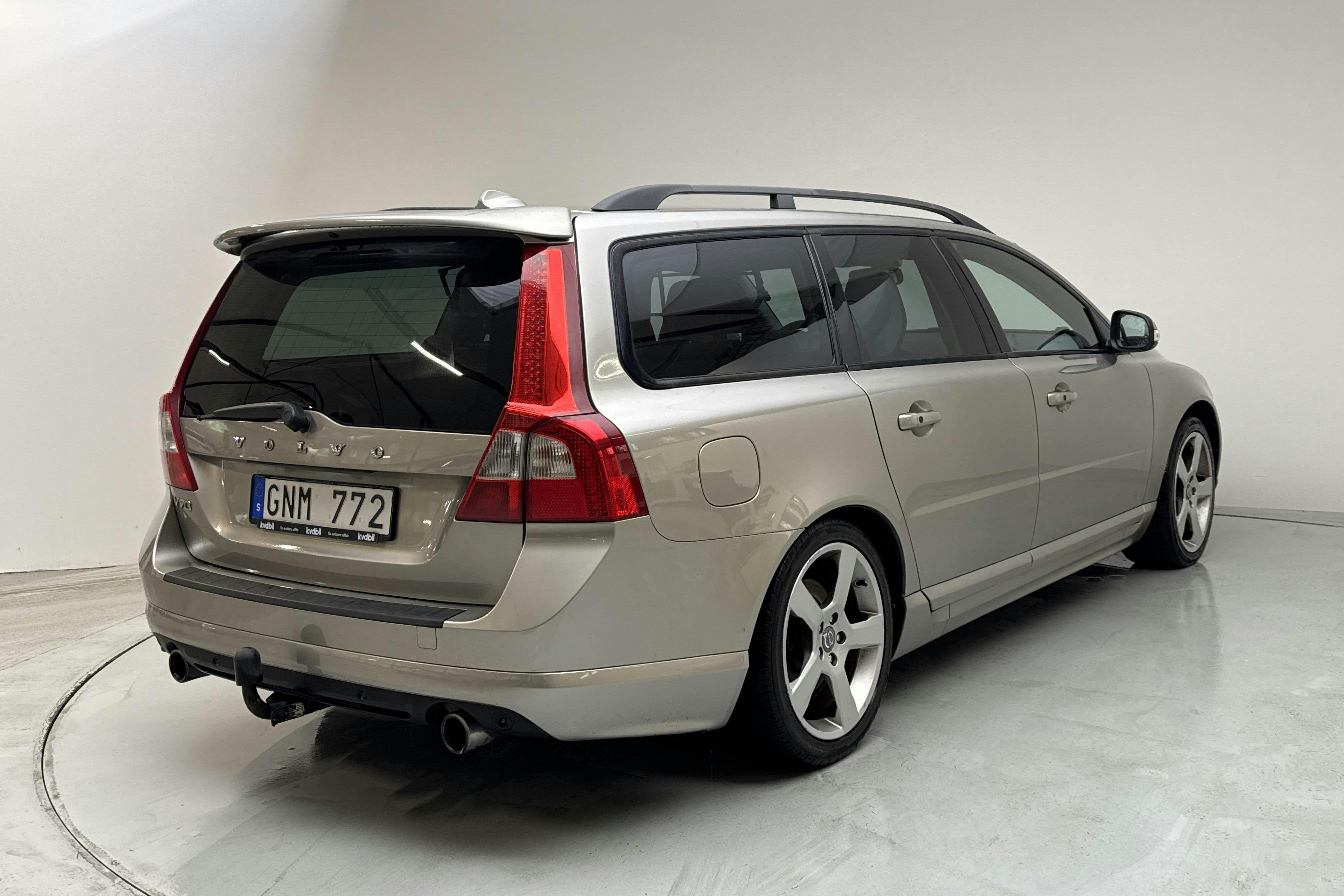 Volvo V70 II D5 (205hk) - 22 885 mil - Automat - Light Brown - 2011