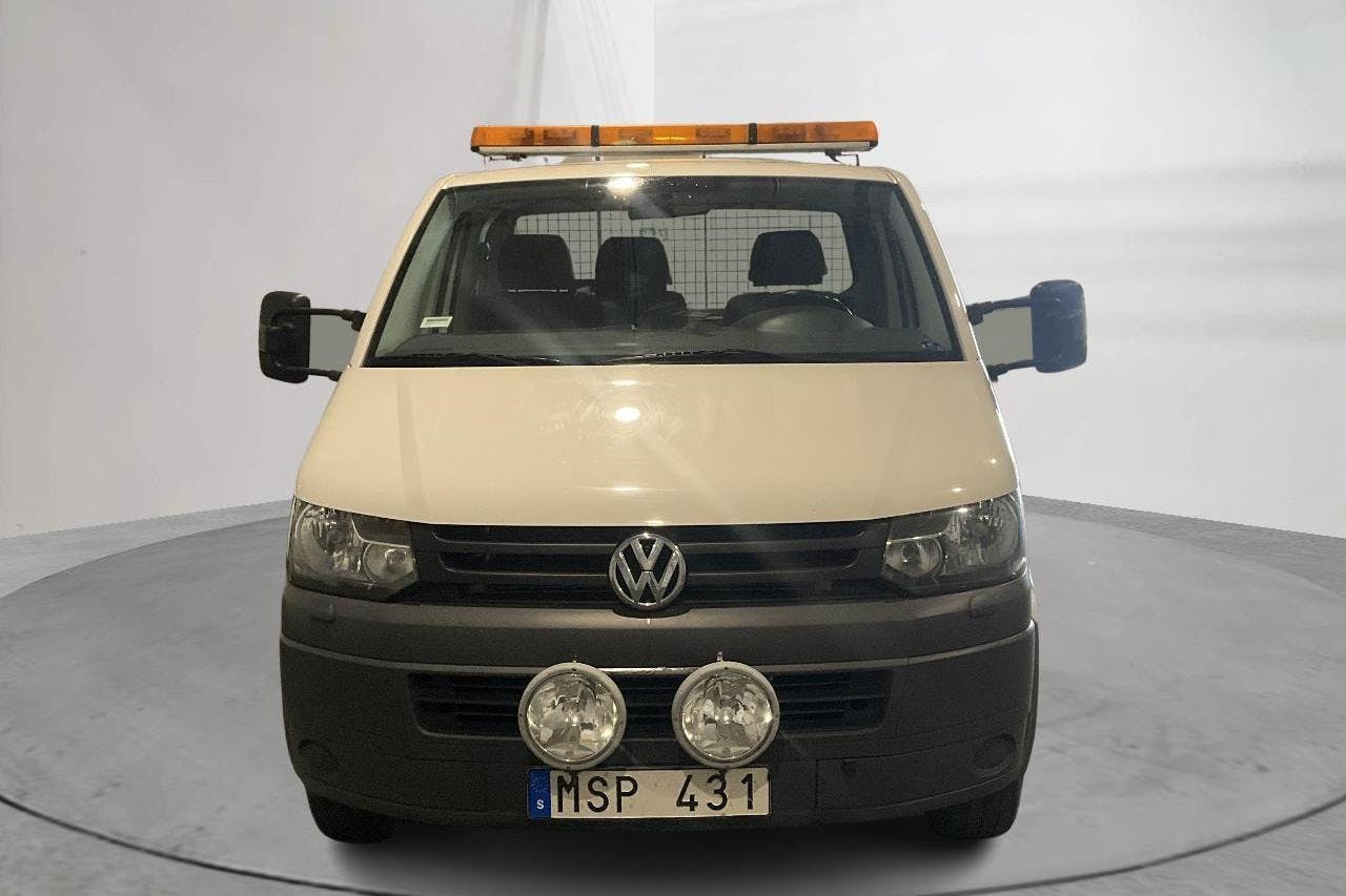 VW Transporter T5 2.0 TDI Pickup (140hk) - 8 945 mil - Manuell - vit - 2012