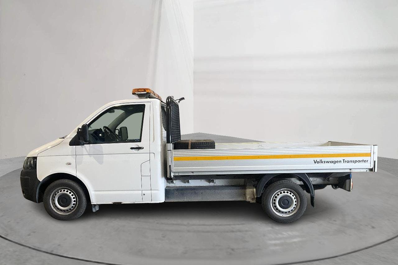 Presentationsfoto 2 av 12: VW Transporter T5 2.0 TDI Pickup (140hk) - 8 945 mil - Manuell - vit - 2012
