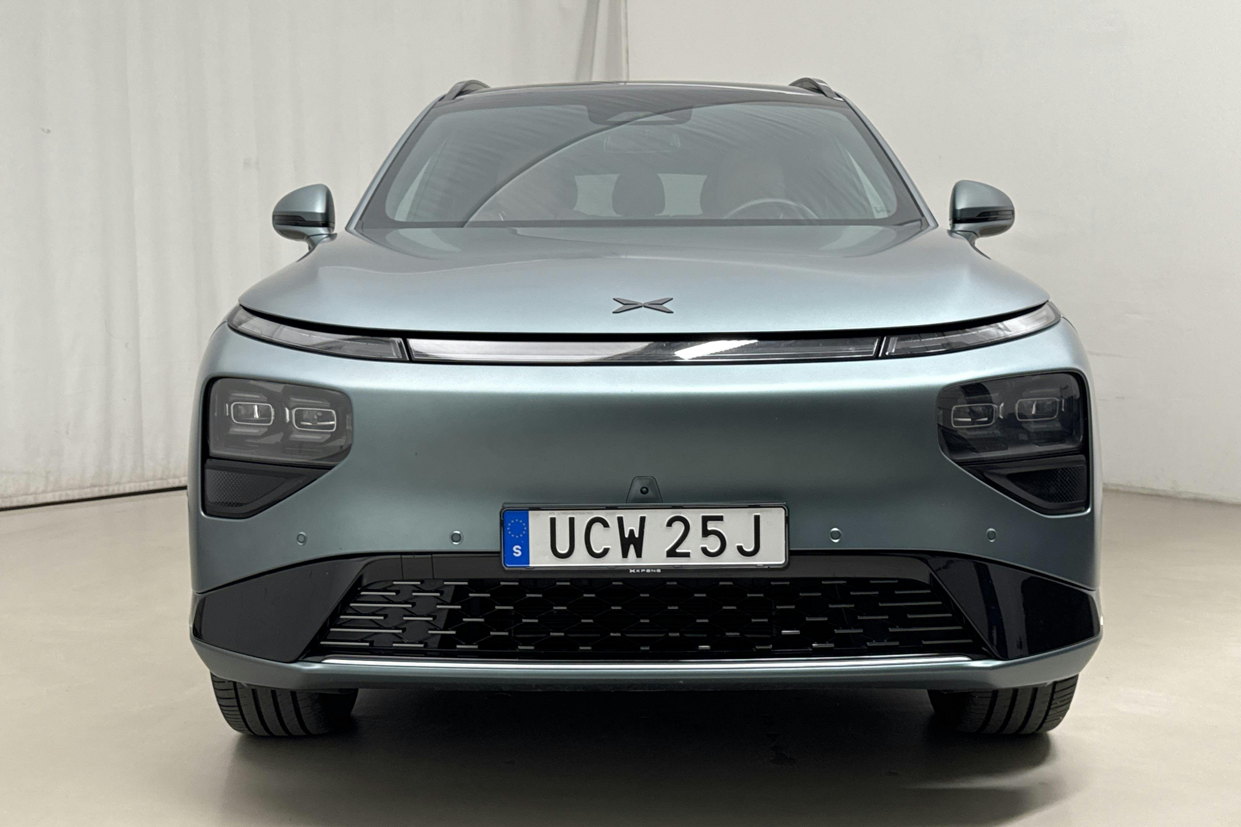 Xpeng G9 AWD Performance (551hk) - 4 313 mil - Automat - grön - 2023