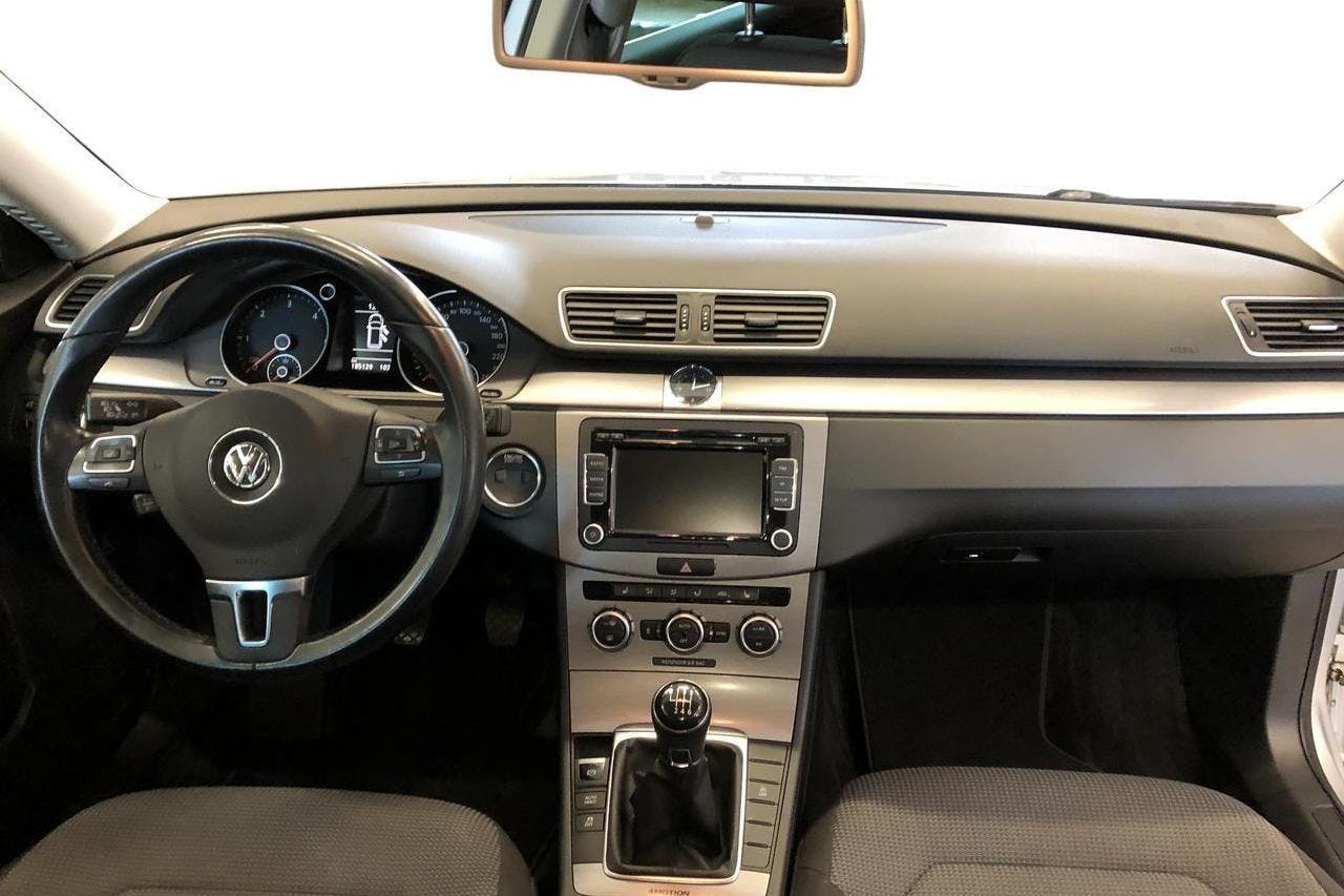 VW Passat 2.0 TDI BlueMotion Technology Variant 4Motion (140hk) - 185 120 km - Käsitsi - hõbe - 2014