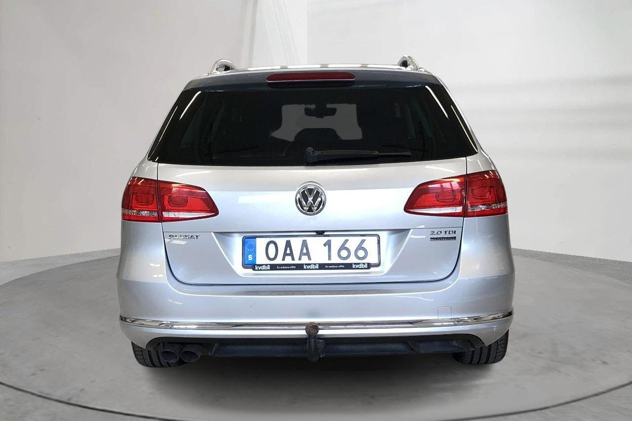 VW Passat 2.0 TDI BlueMotion Technology Variant 4Motion (140hk) - 185 120 km - Käsitsi - hõbe - 2014