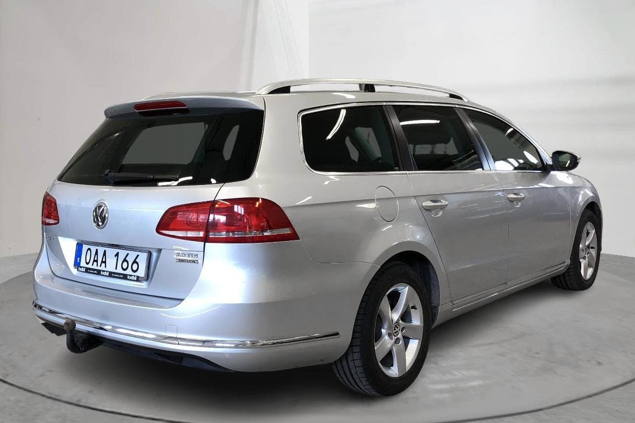 VW Passat 2.0 TDI BlueMotion Technology Variant 4Motion (140hk) - 185 120 km - Käsitsi - hõbe - 2014