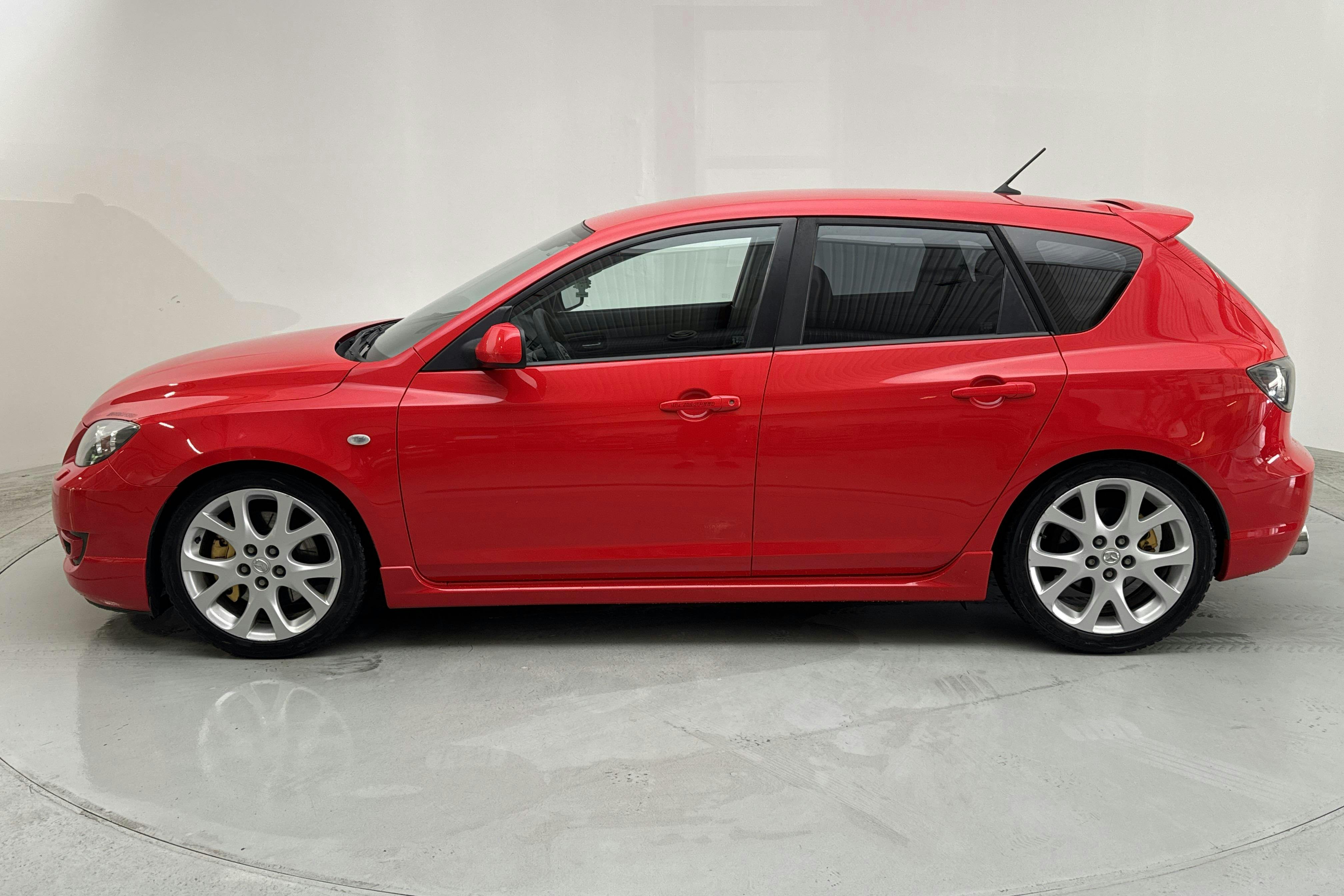 Presentation photo 2 of 11: Mazda 3 2.3 MPS (260hk) - 126 360 km - Manual - 2008