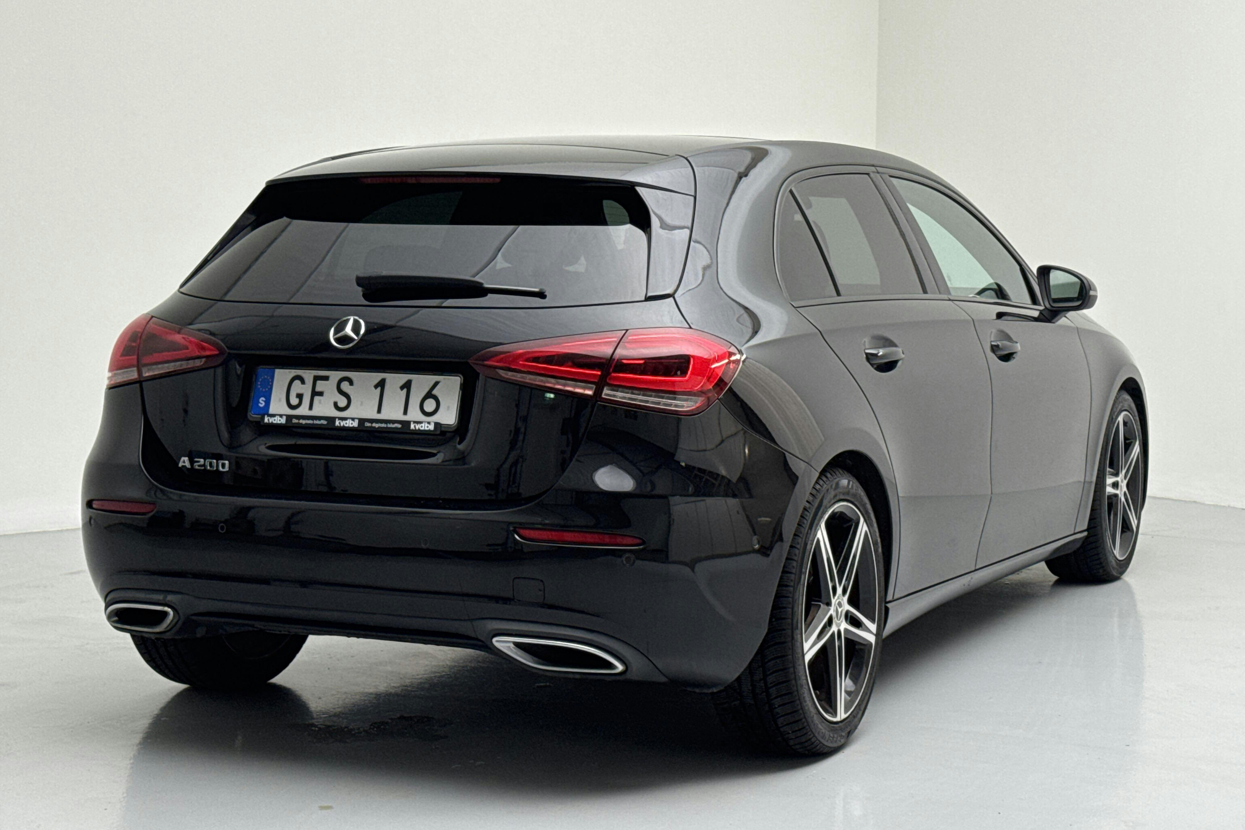 Mercedes A 200 5dr W177 (163hk) - 105 580 km - Automatic - black - 2019