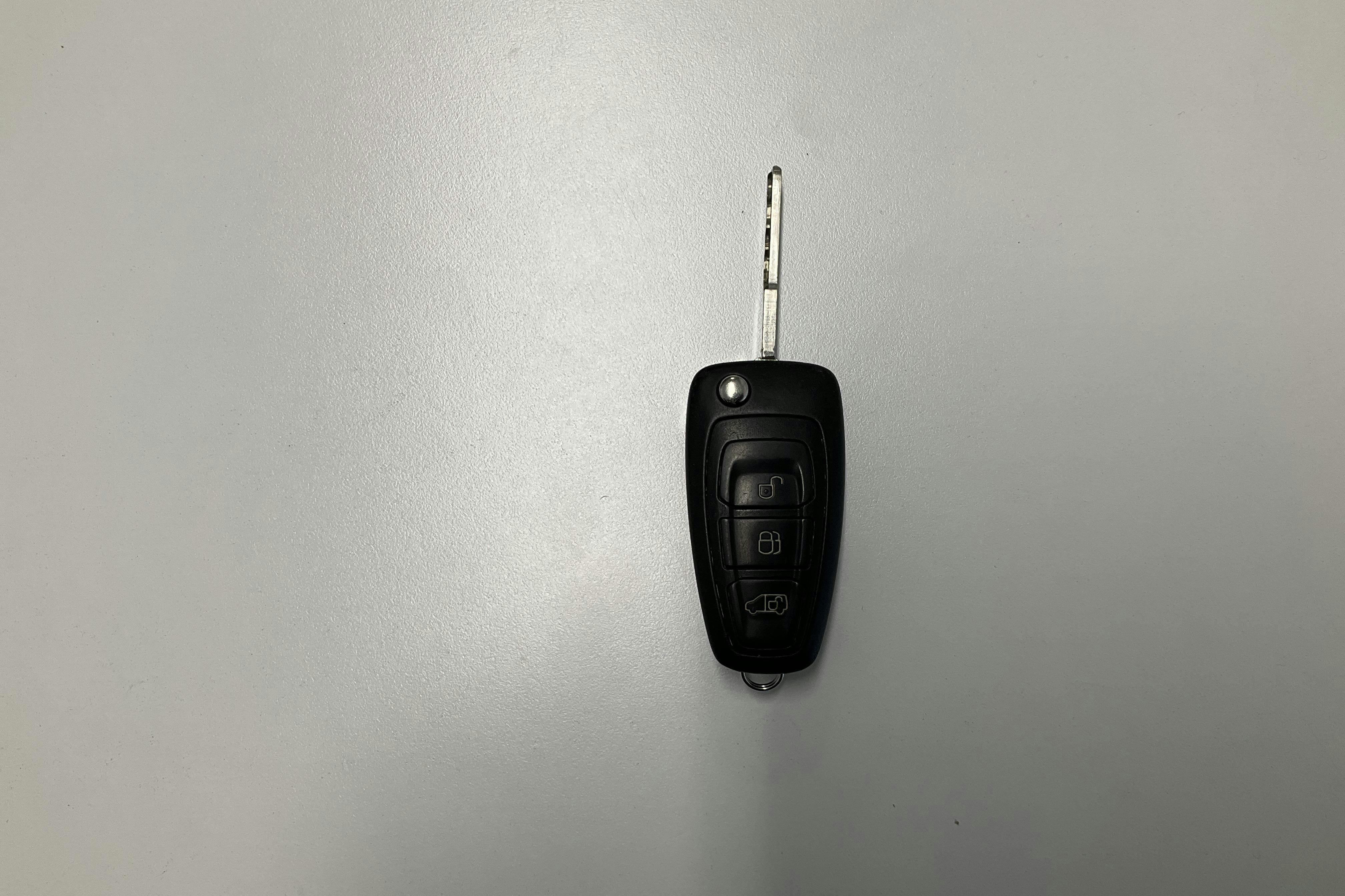 Esitlusfoto 14 aadressil 14: Ford Transit Connect 1.6 TDCi (95hk) - 72 020 km - Käsitsi - valge - 2016