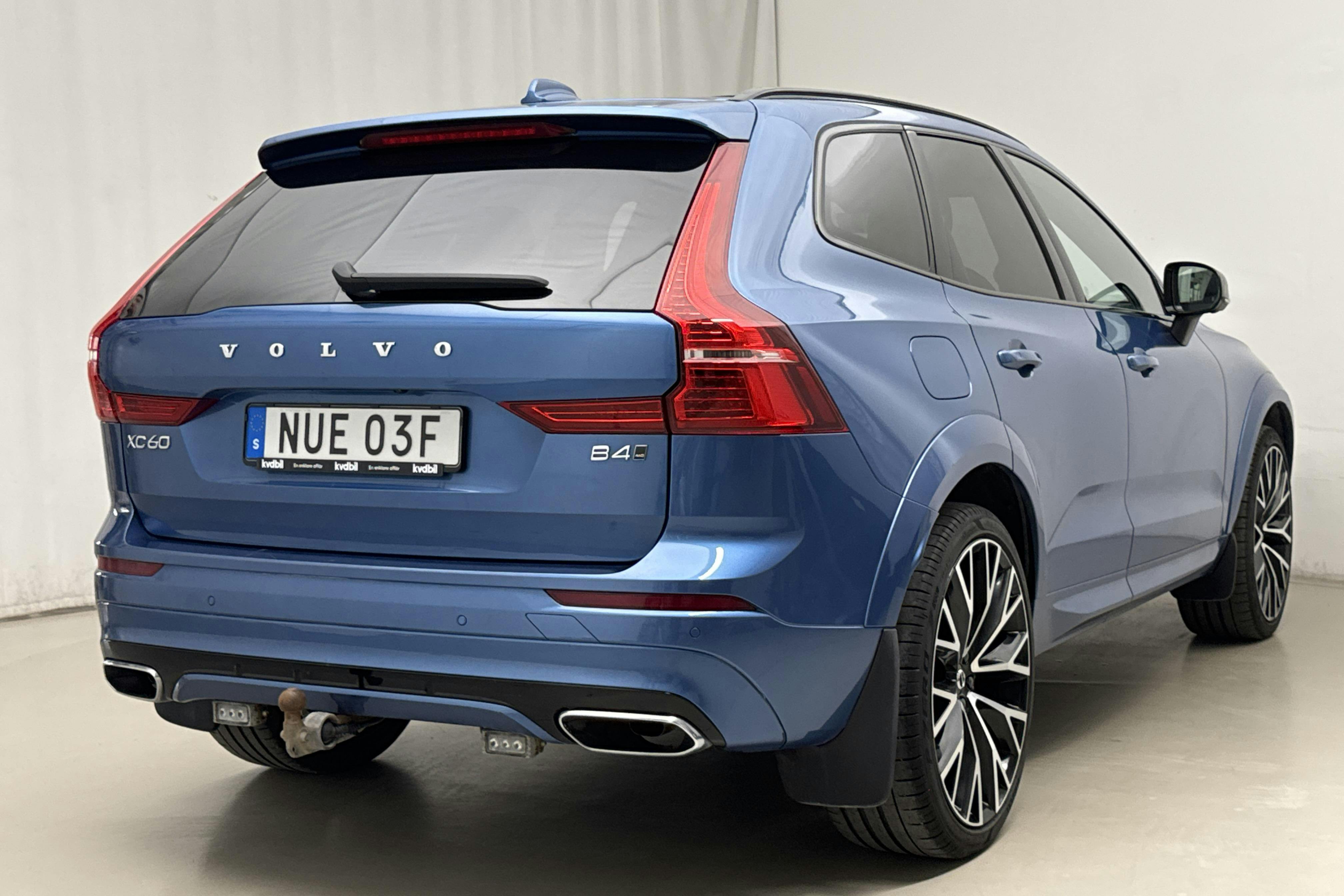 Volvo XC60 B4 AWD Mildhybrid, Diesel (197hk) - 116 560 km - Automatic - blue - 2021