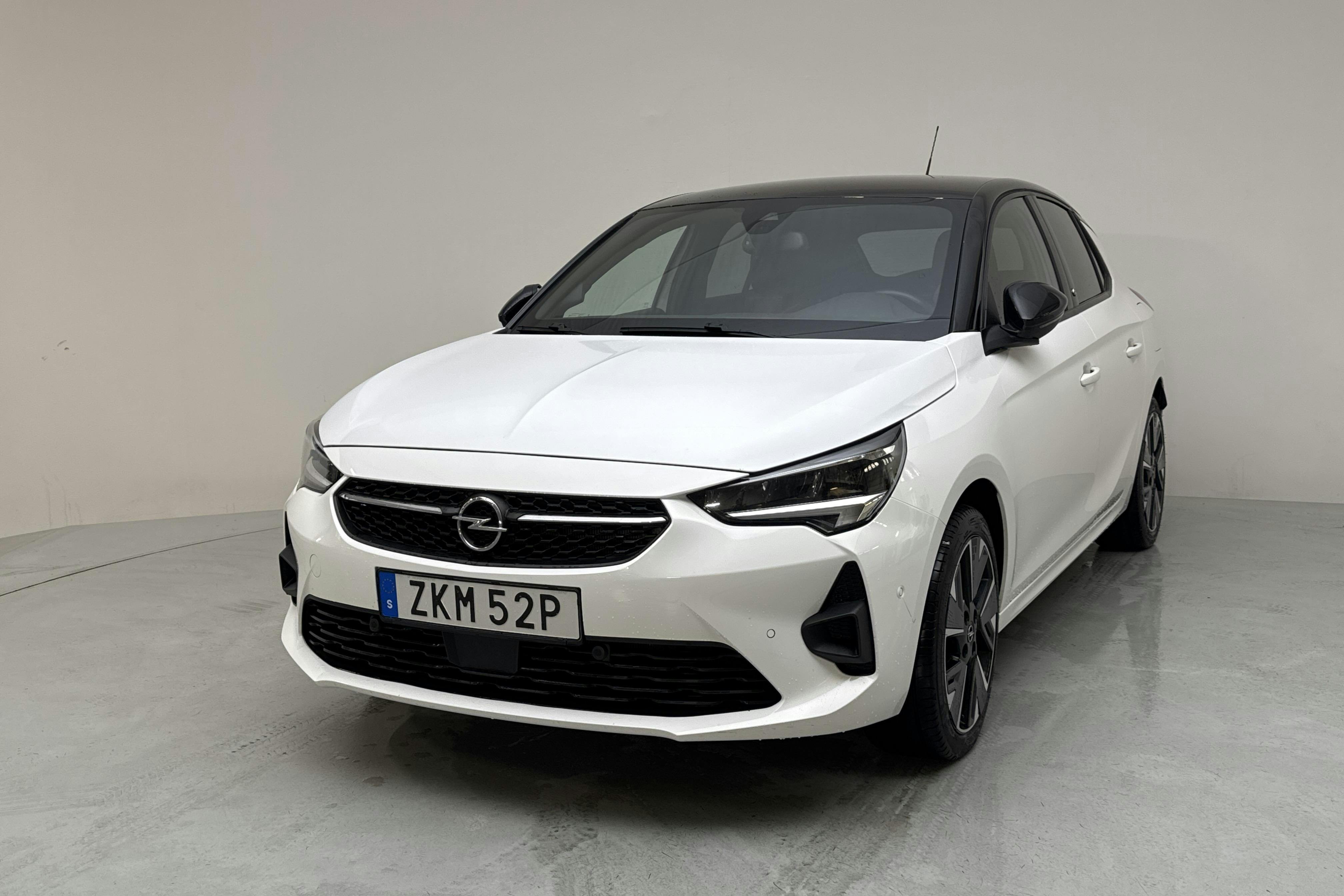 Opel Corsa-e 50 kWh 5dr (136hk) - 5 679 mil - Automat - vit - 2022