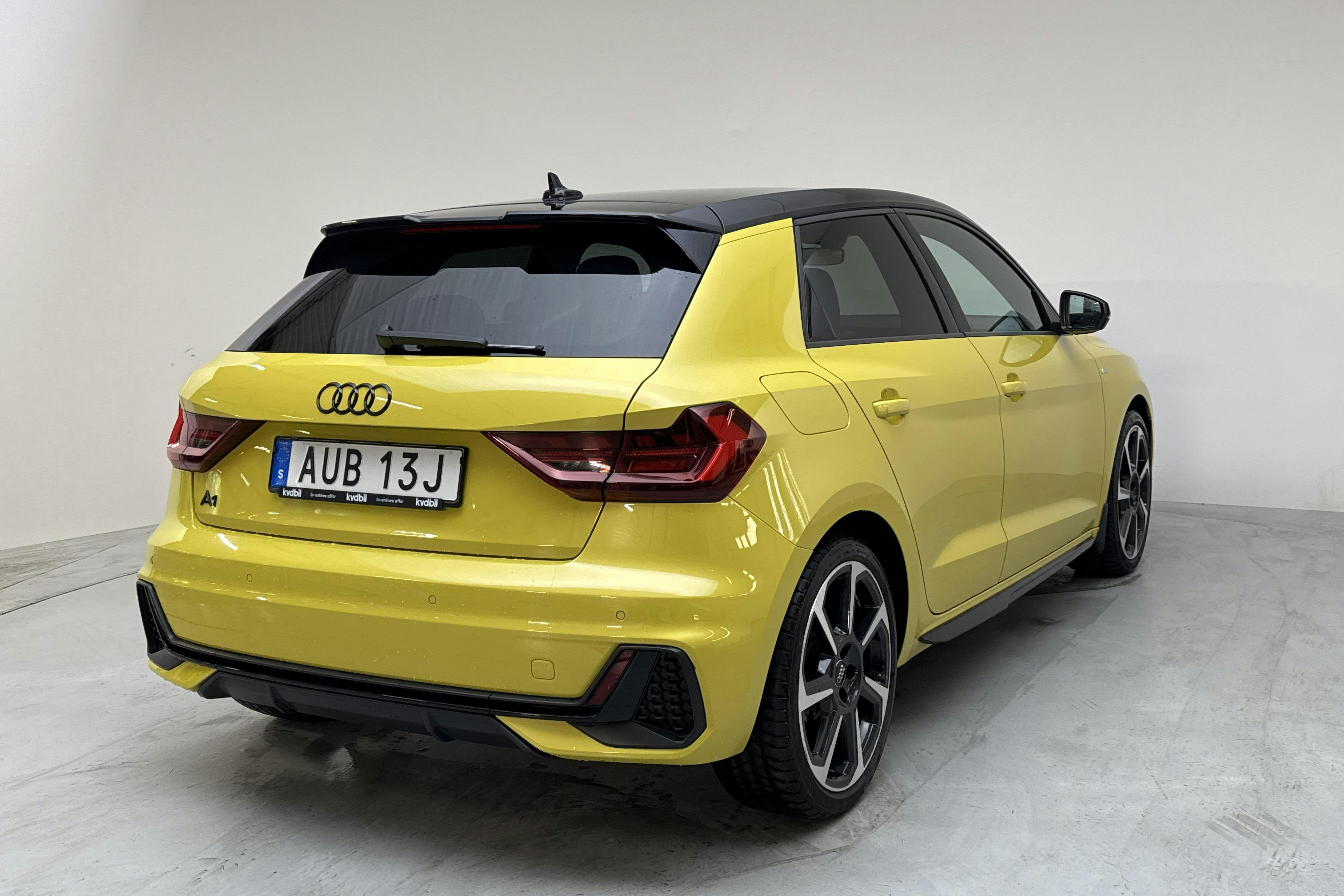 Audi A1 Sportback 30 TFSI (116hk) - 5 892 mil - Manuell - gul - 2020
