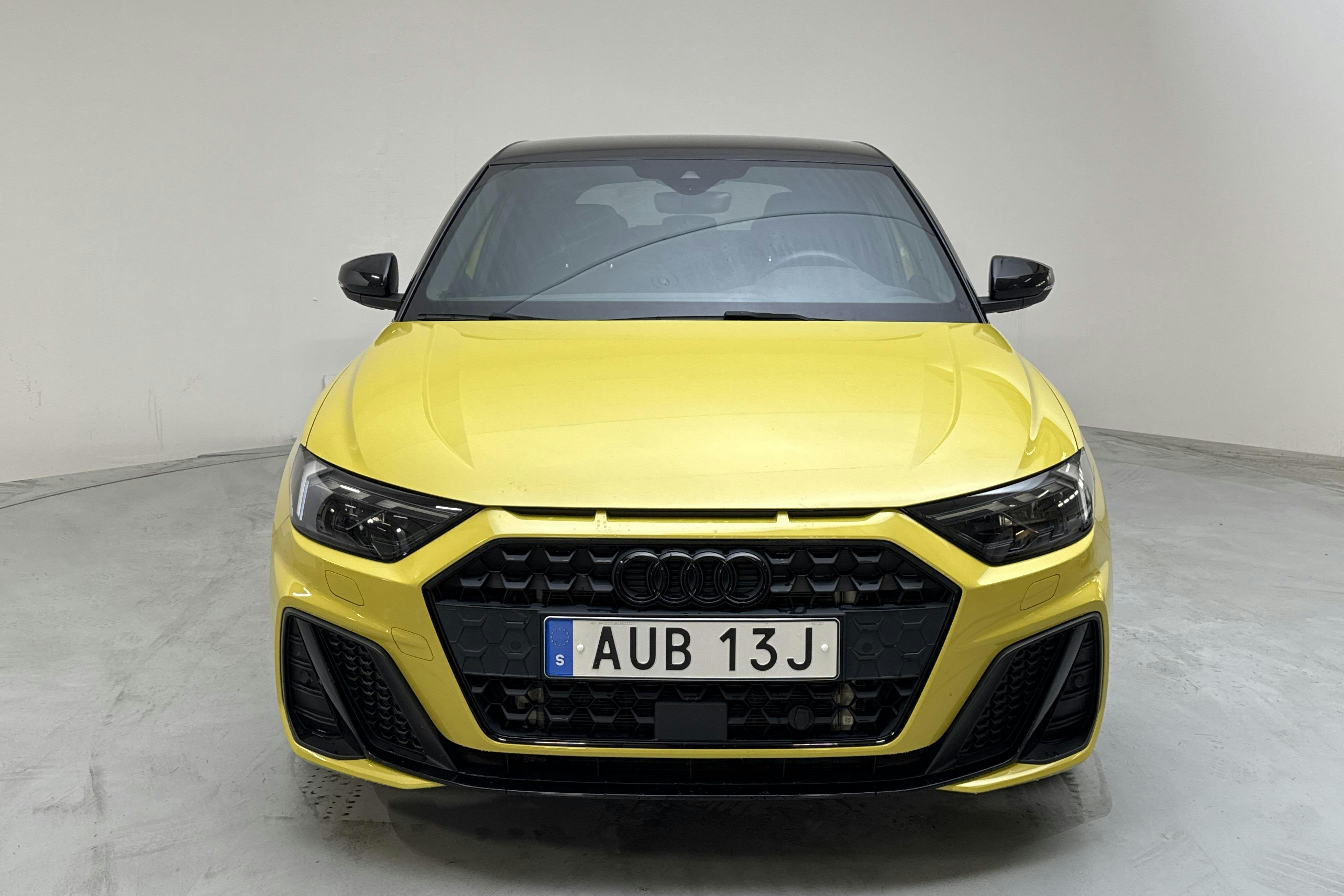 Audi A1 Sportback 30 TFSI (116hk) - 5 892 mil - Manuell - gul - 2020
