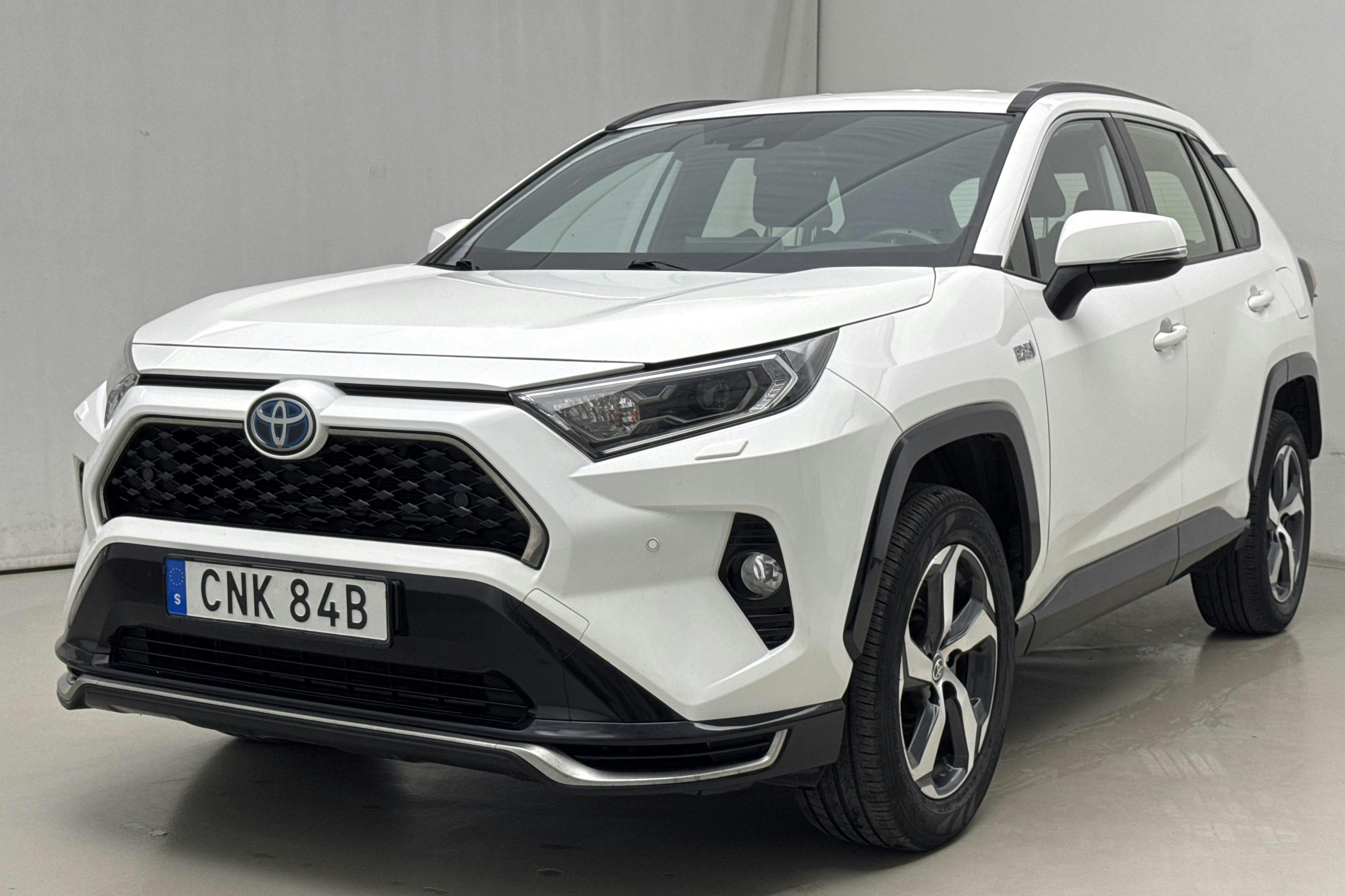 Toyota RAV4 2.5 Plug-in Hybrid AWD (306hk) - 11 923 mil - Automat - vit - 2021