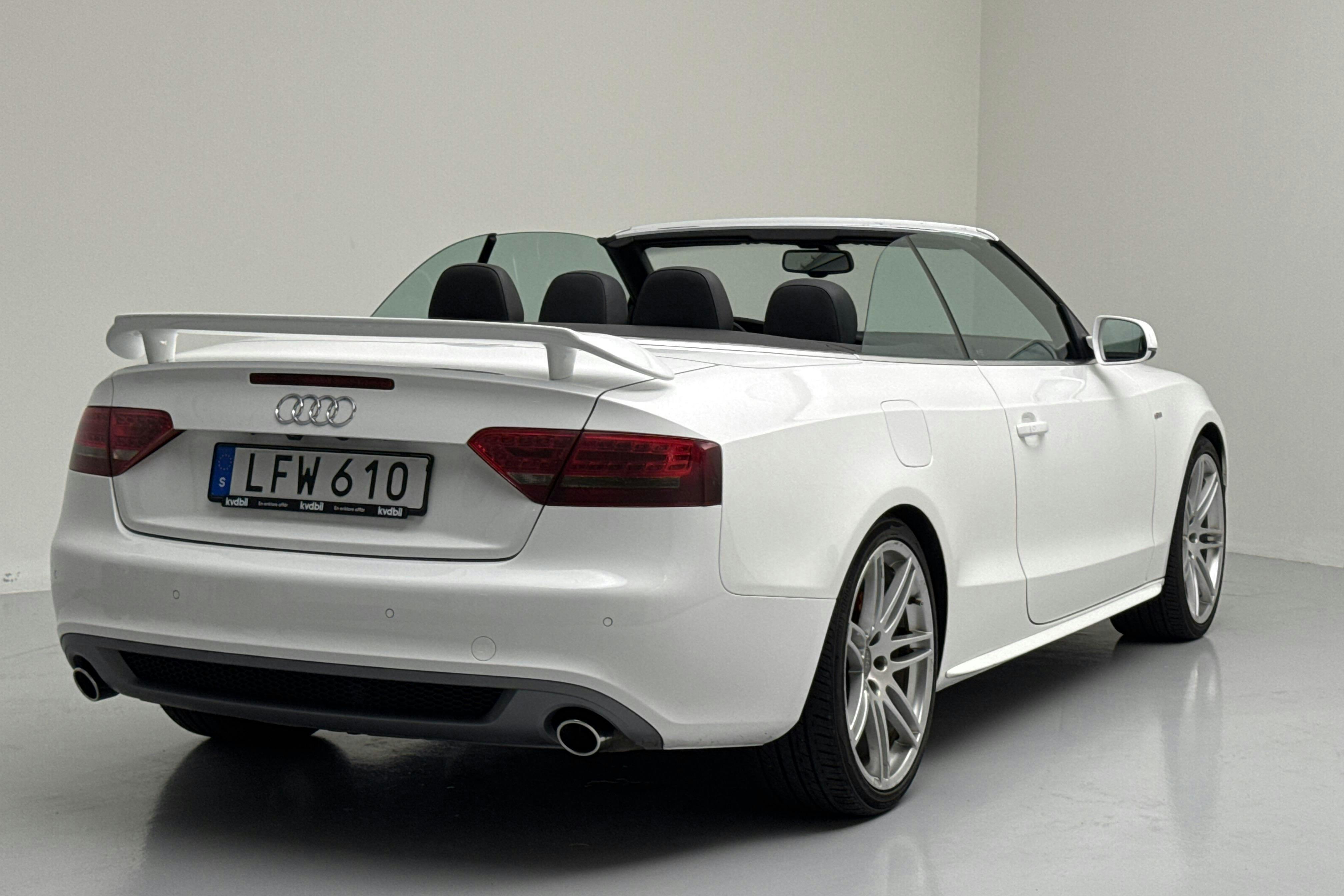 Audi A5 3.0 TDI Cabriolet quattro (240hk) - 233 090 km - Automaatne - valge - 2011