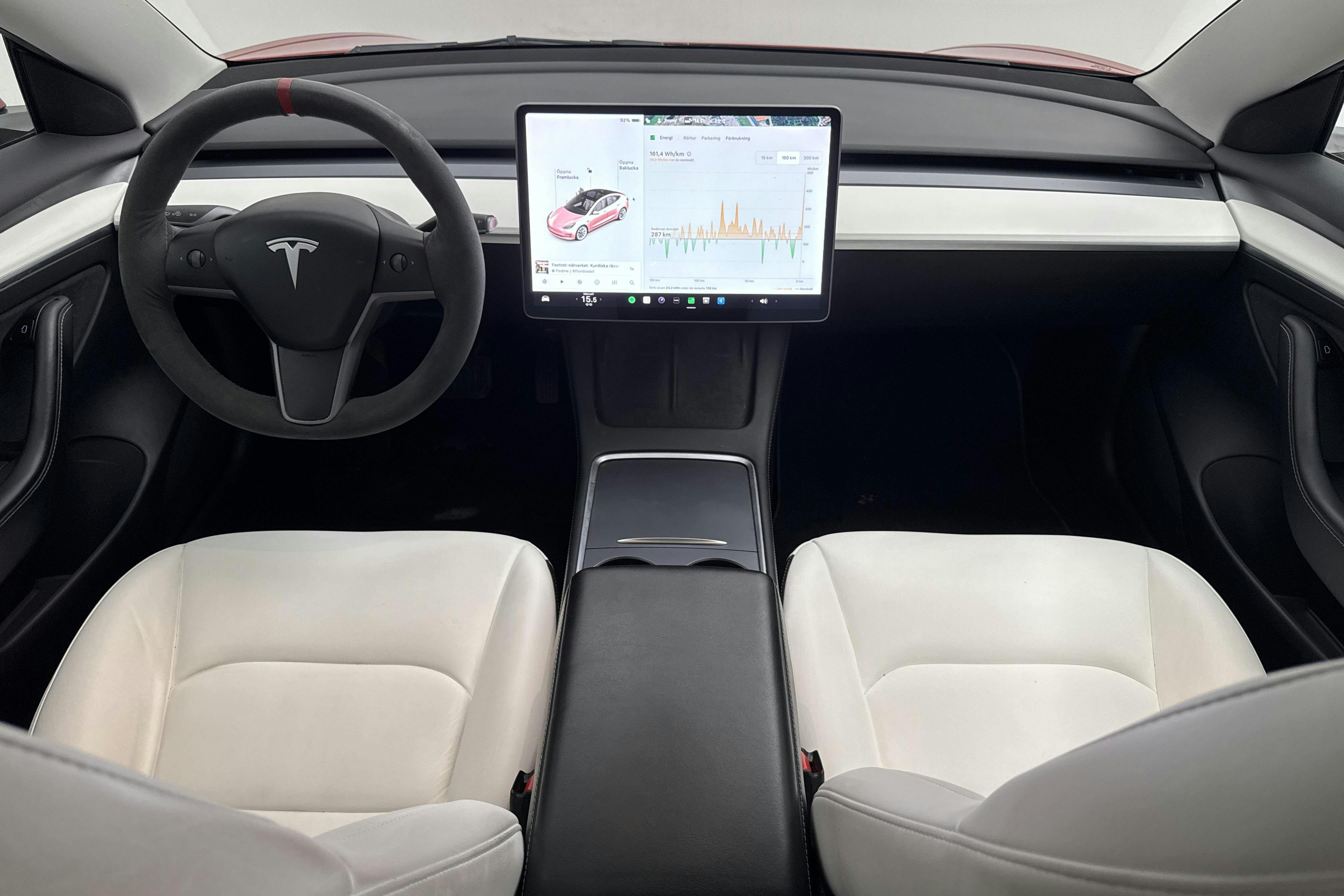 Tesla Model 3 Standard Range RWD - 18 170 mil - Automat - röd - 2021