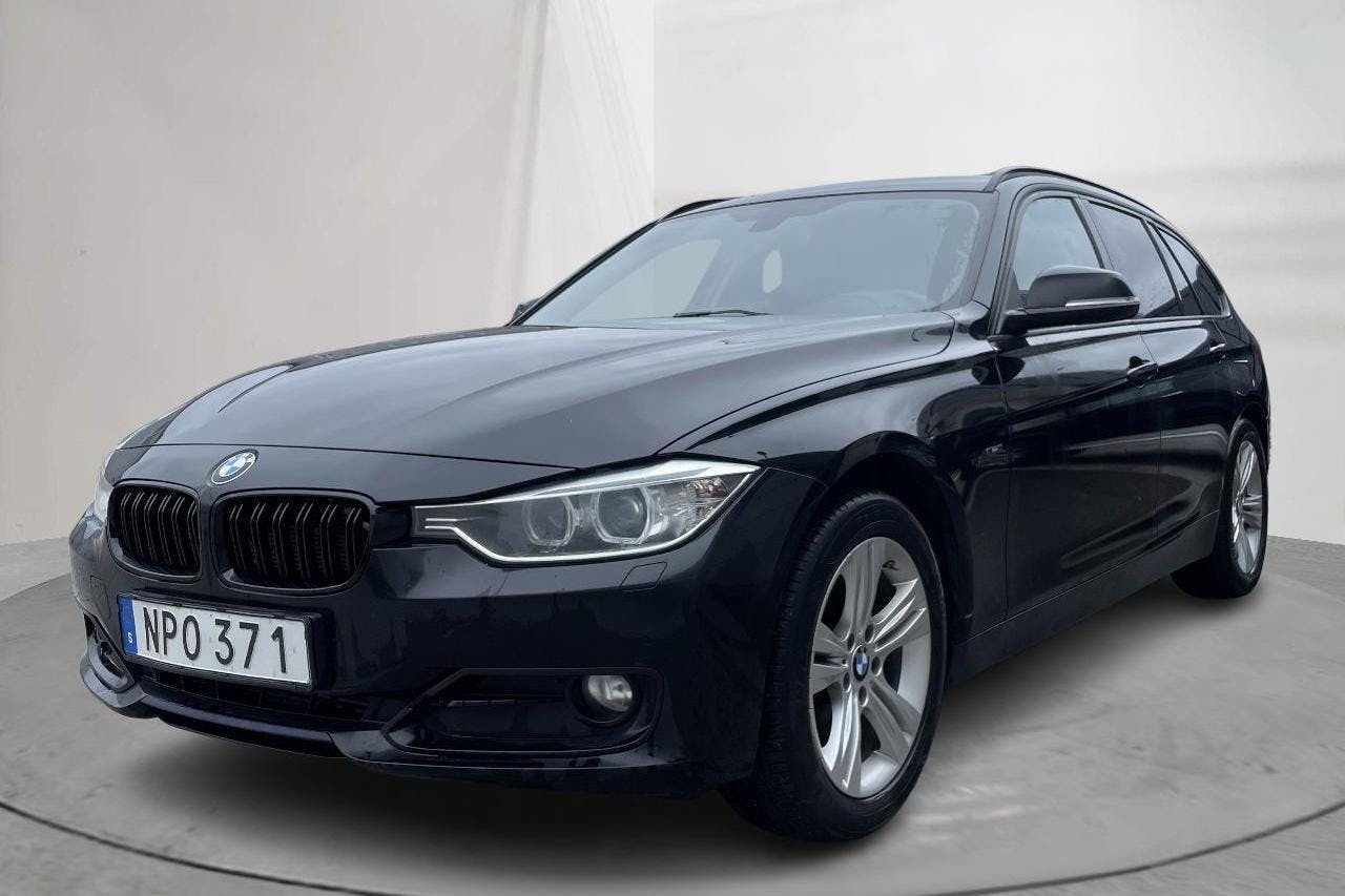 BMW 320d xDrive Touring, F31 (184hk) - 24 781 mil - Manuell - svart - 2015