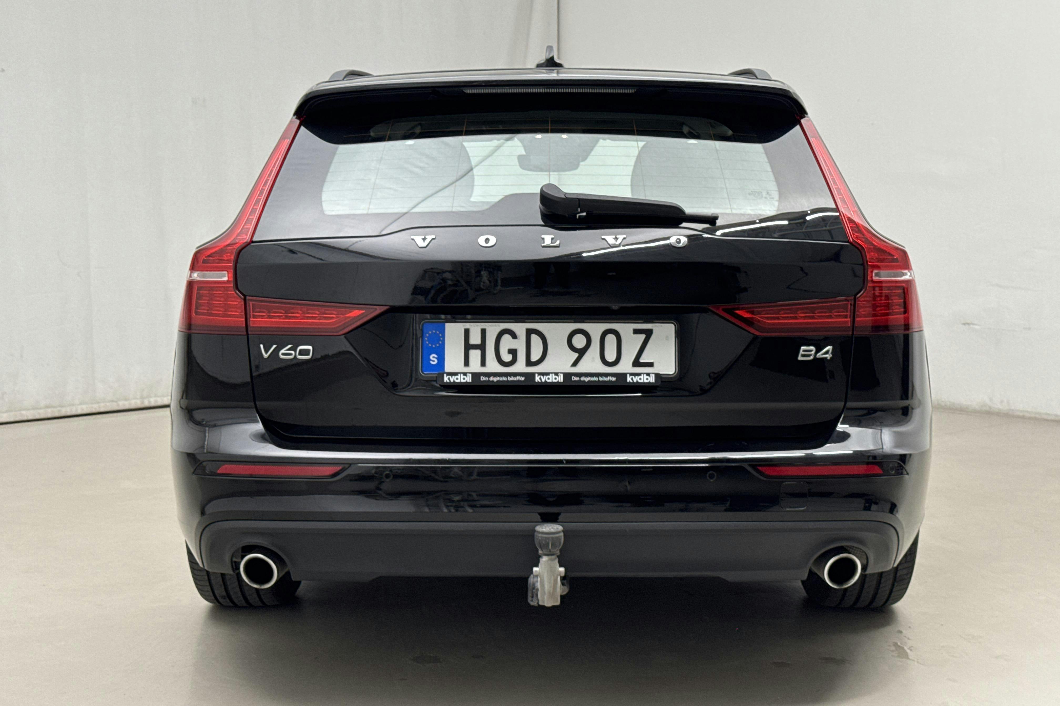 Volvo V60 B4 Mildhybrid, Diesel (197hk) - 72 830 km - Automatic - black - 2022