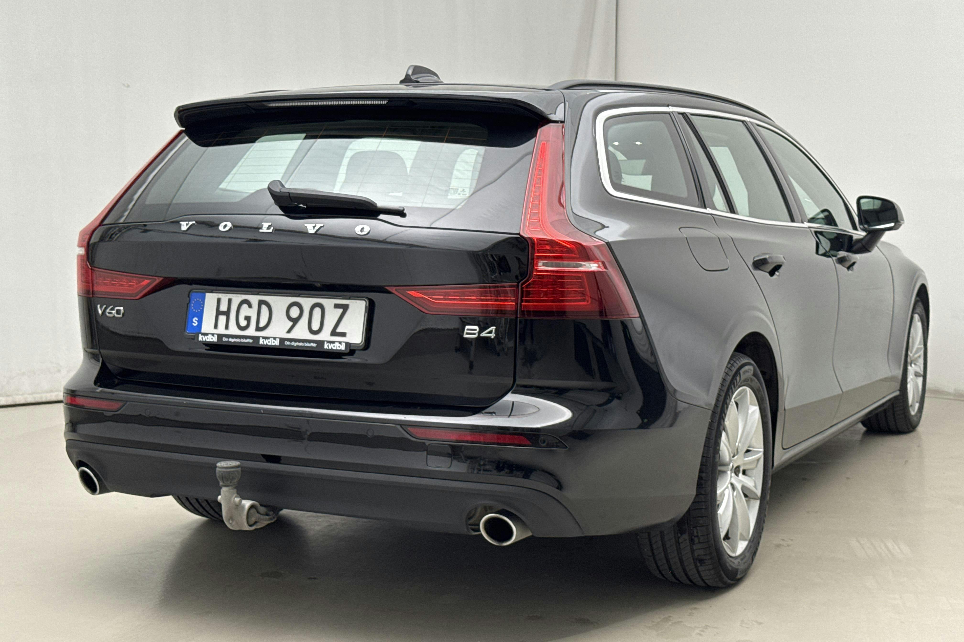 Volvo V60 B4 Mildhybrid, Diesel (197hk) - 72 830 km - Automatic - black - 2022